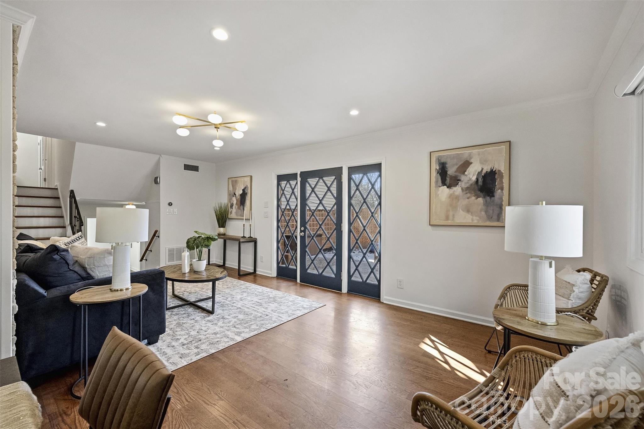 3808 Flowerfield Road