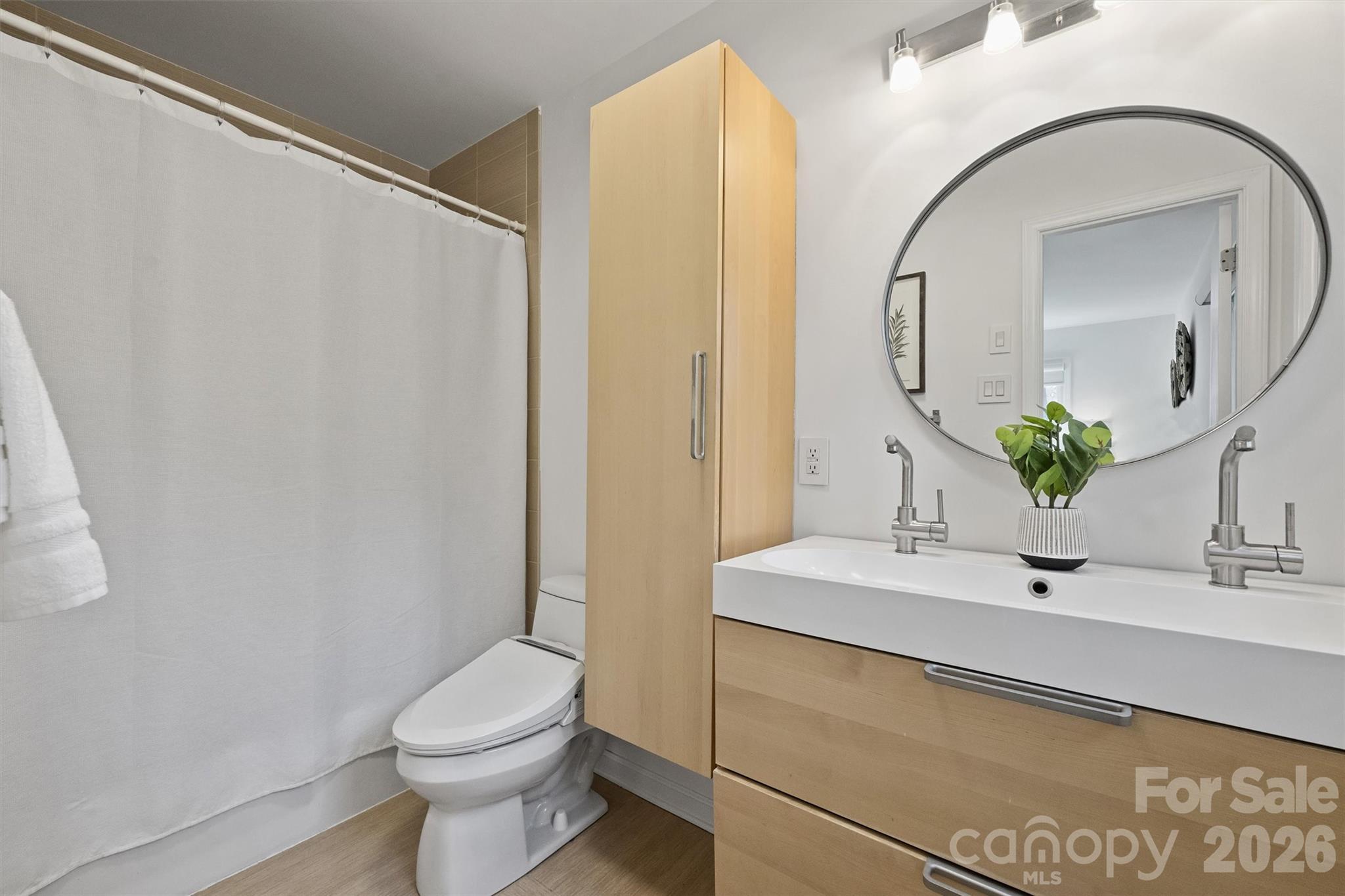 3808 Flowerfield Road