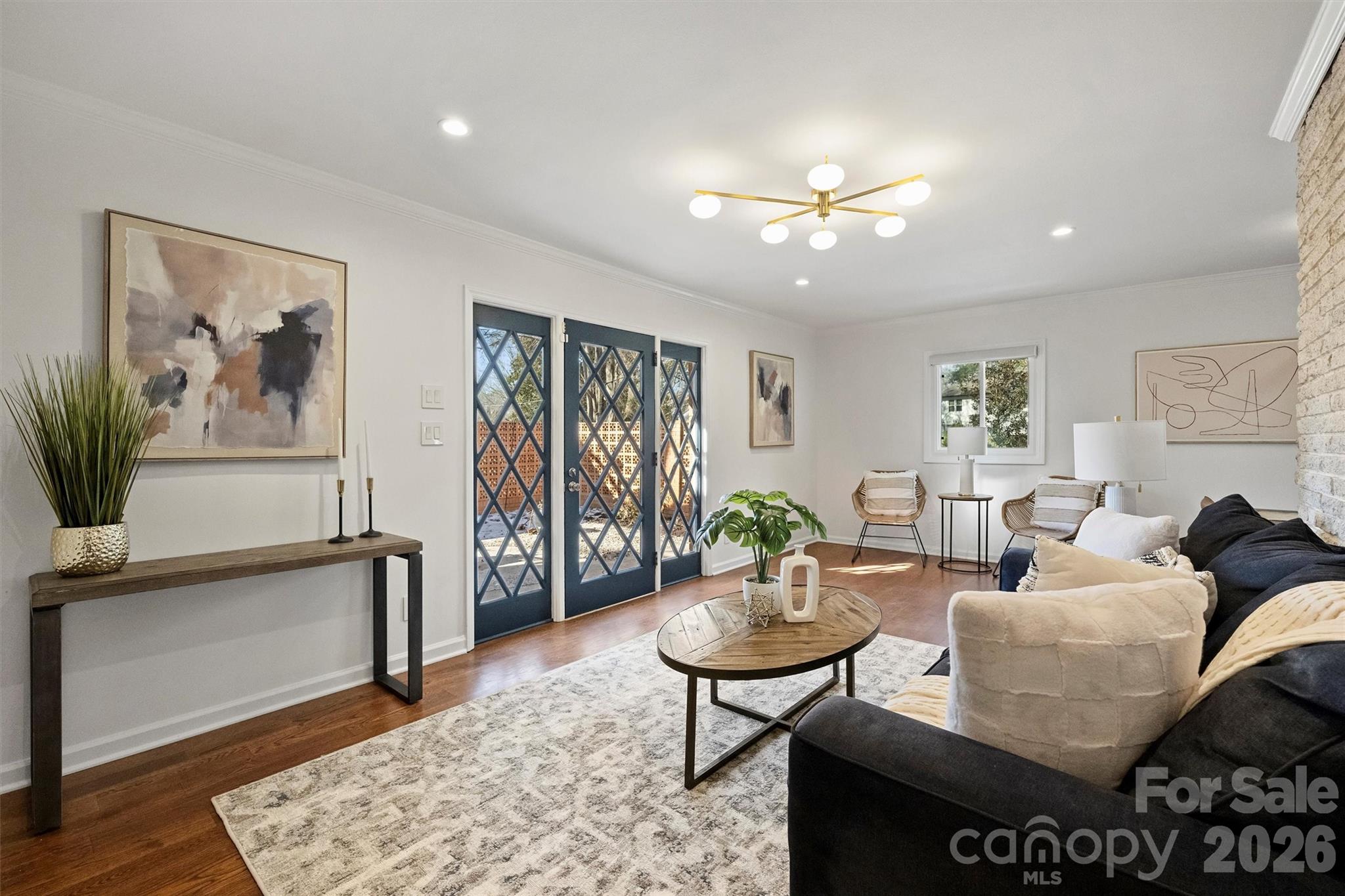 3808 Flowerfield Road