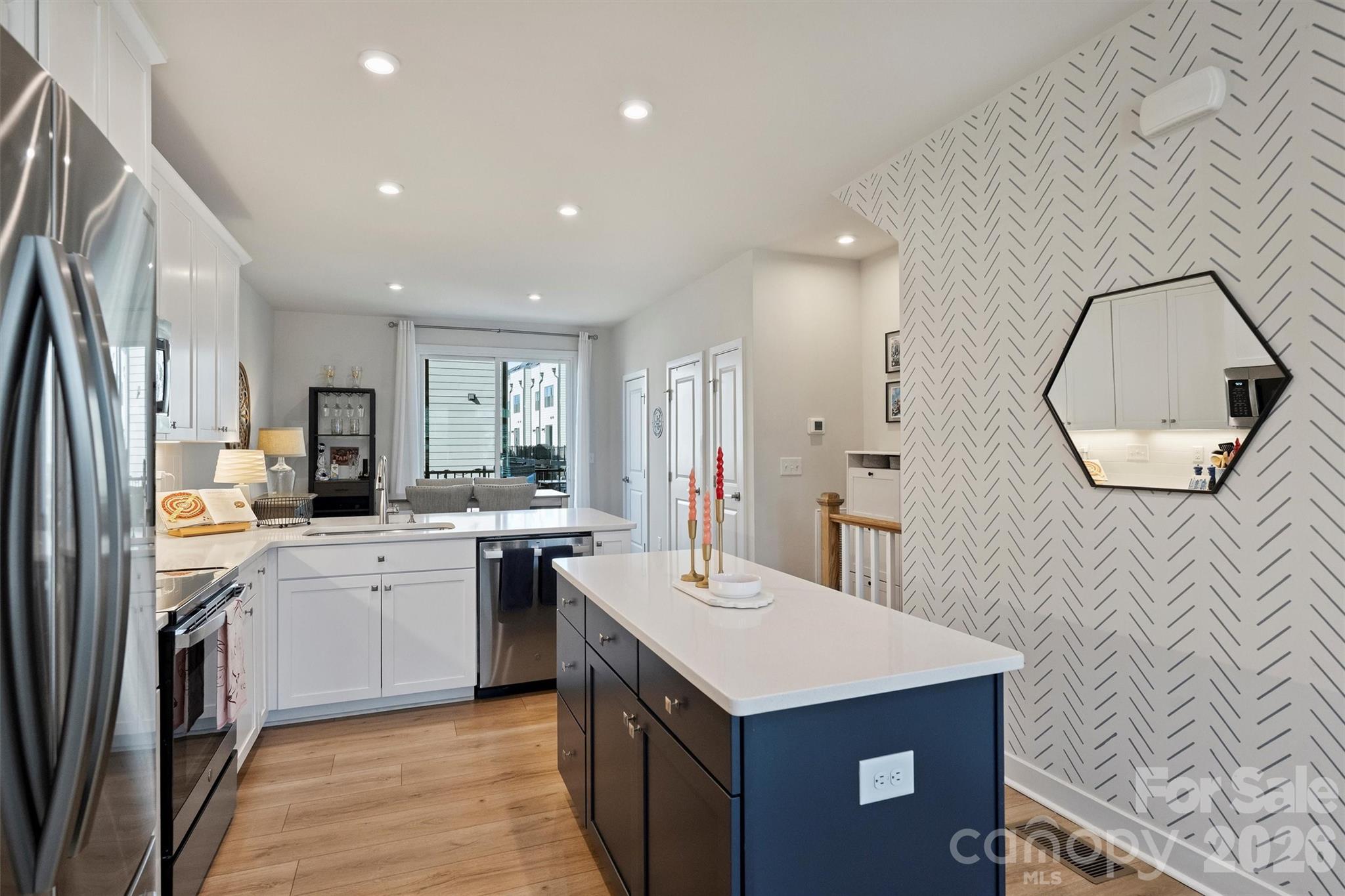 4750 Chastain Avenue