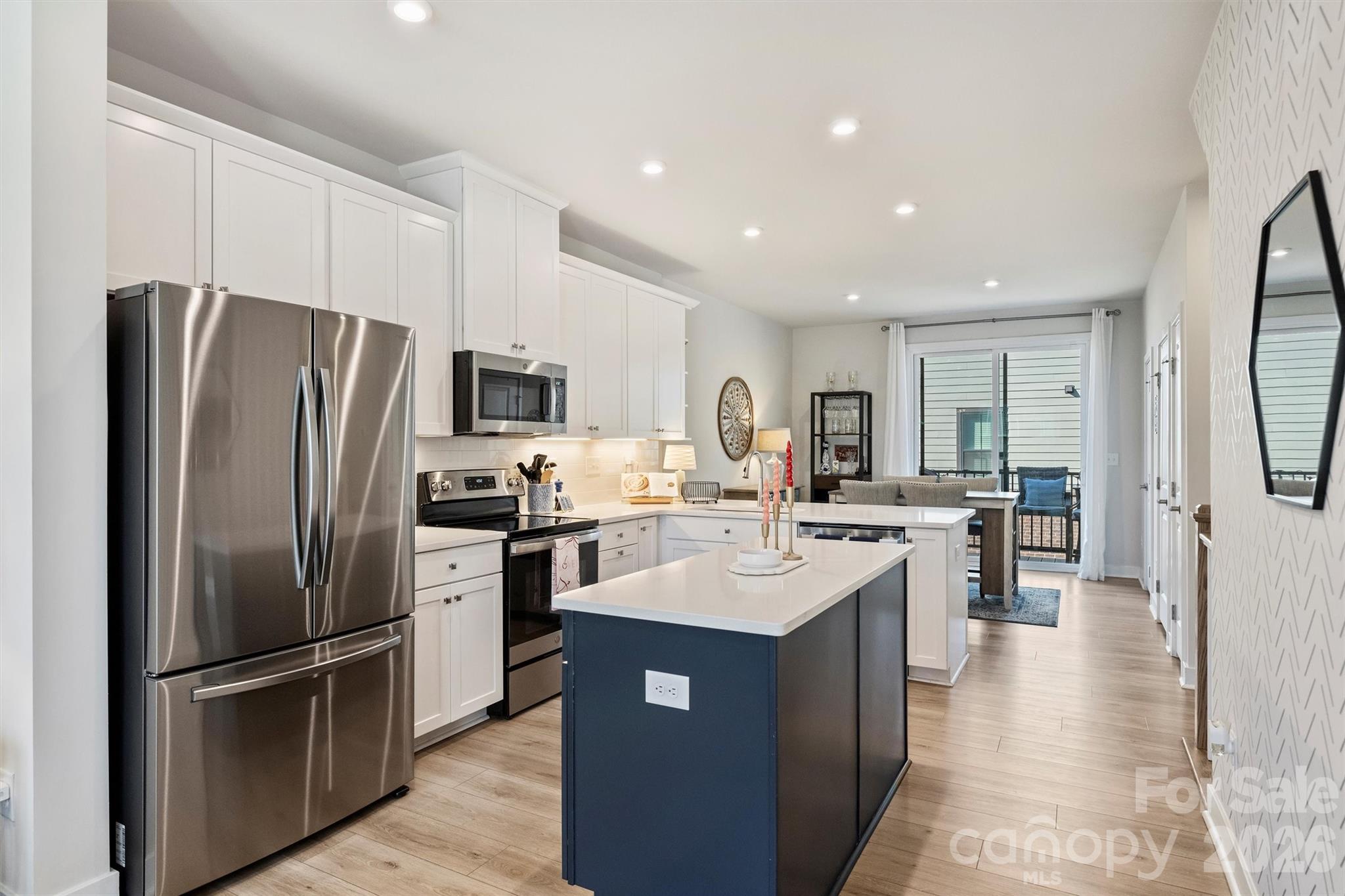 4750 Chastain Avenue