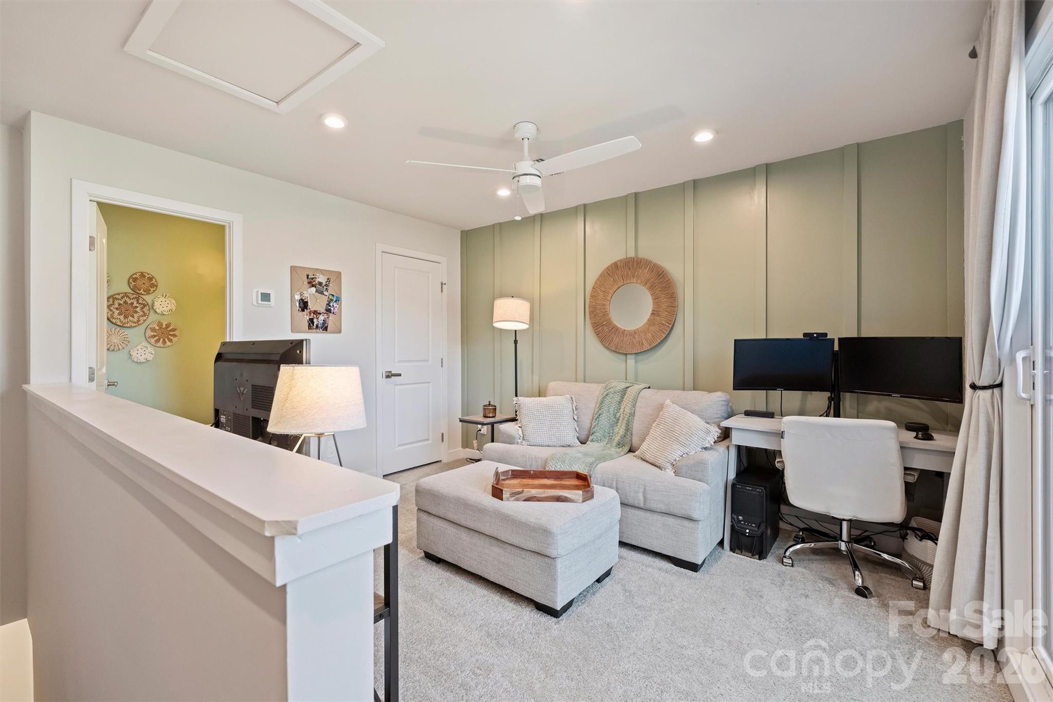 4750 Chastain Avenue