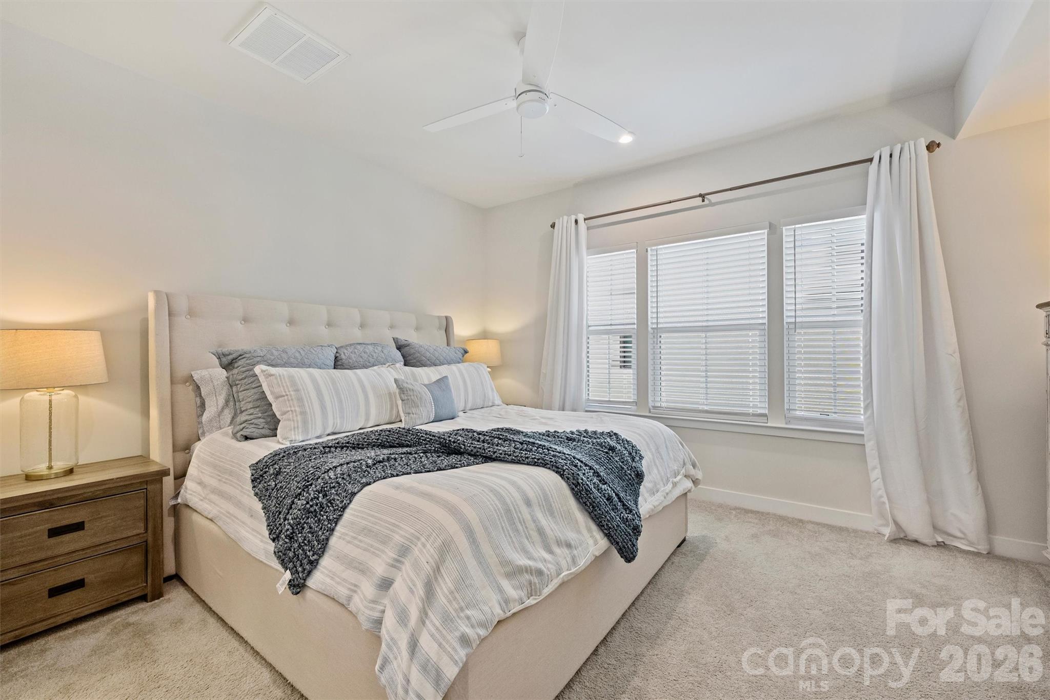 4750 Chastain Avenue