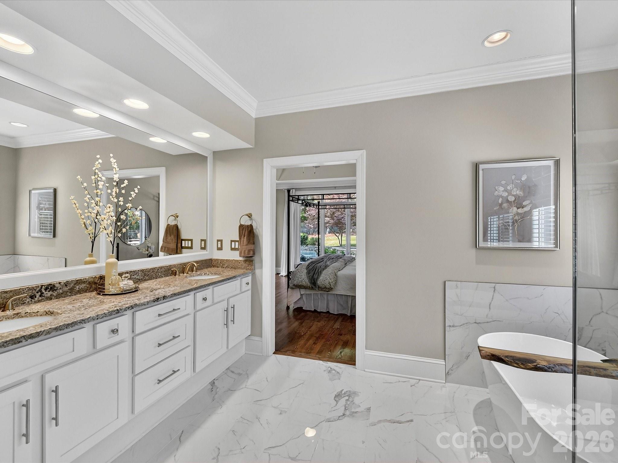 4112 Blaydes Court