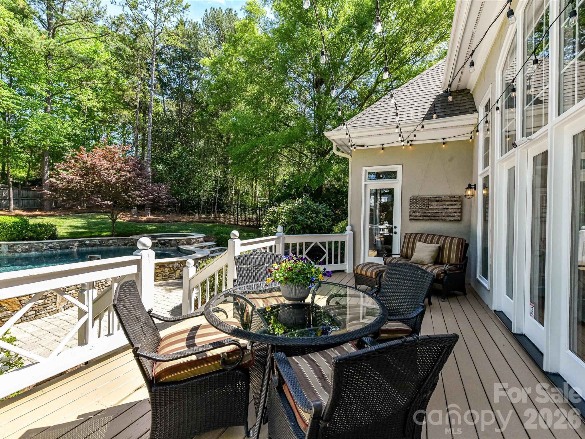 4112 Blaydes Court
