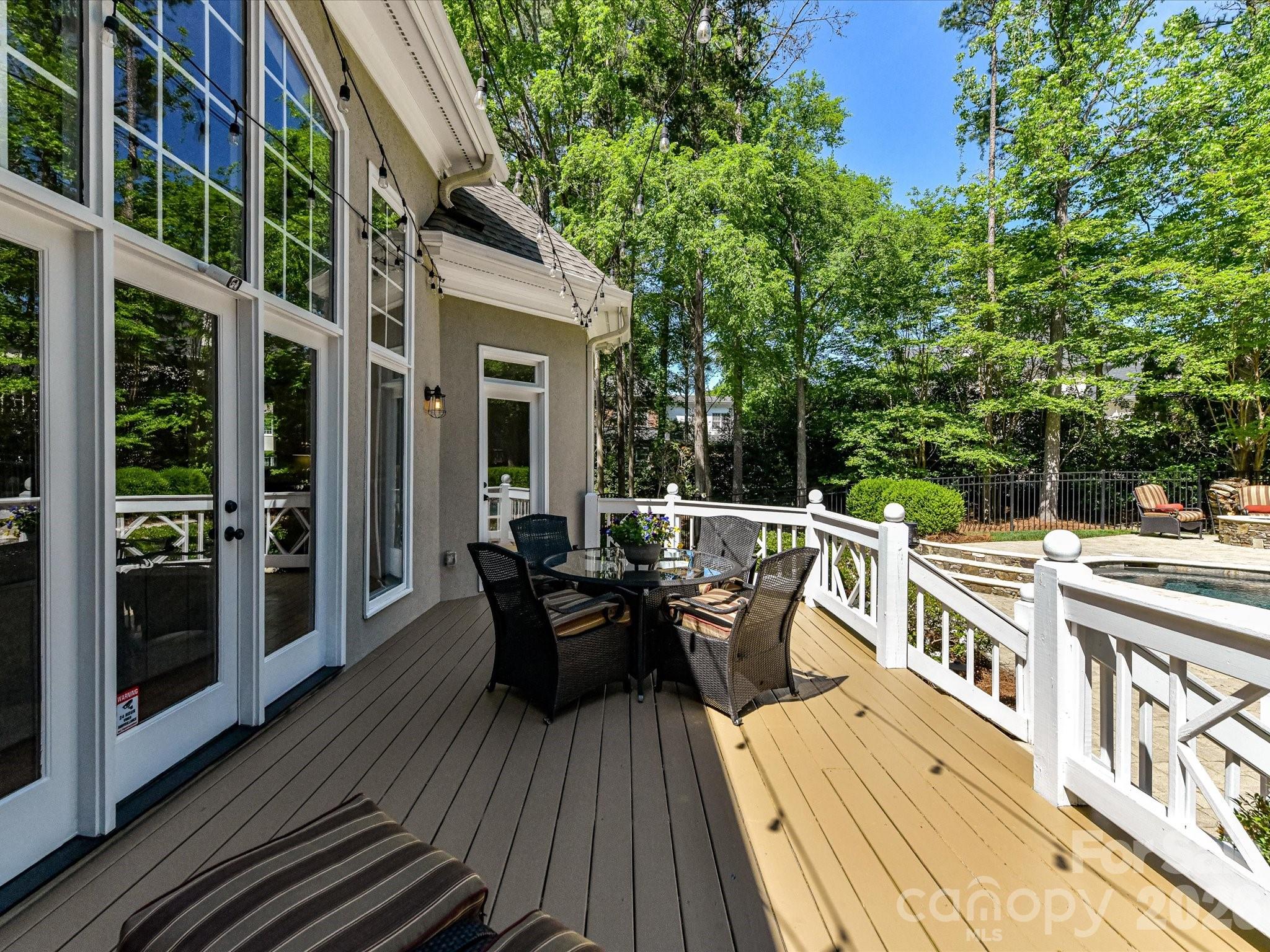 4112 Blaydes Court