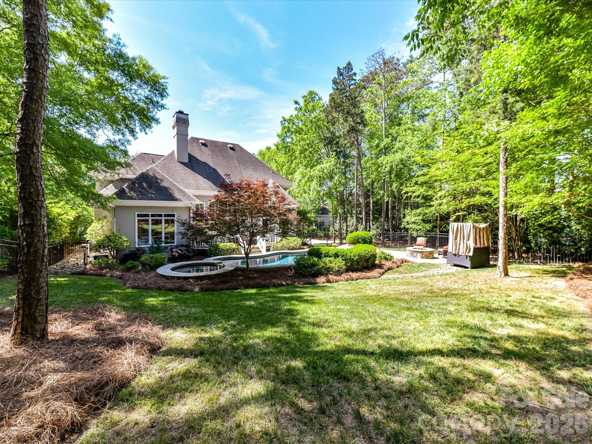 4112 Blaydes Court