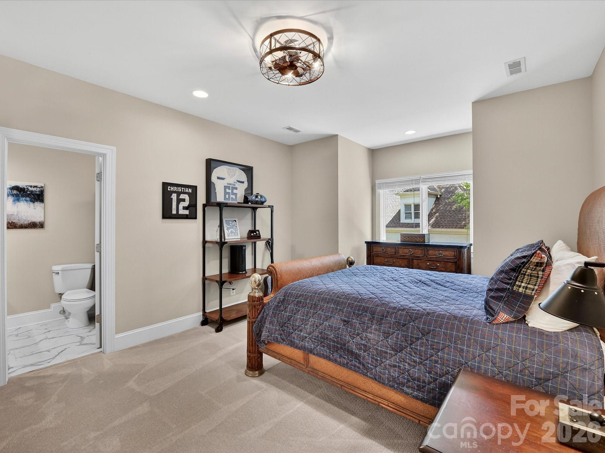 4112 Blaydes Court