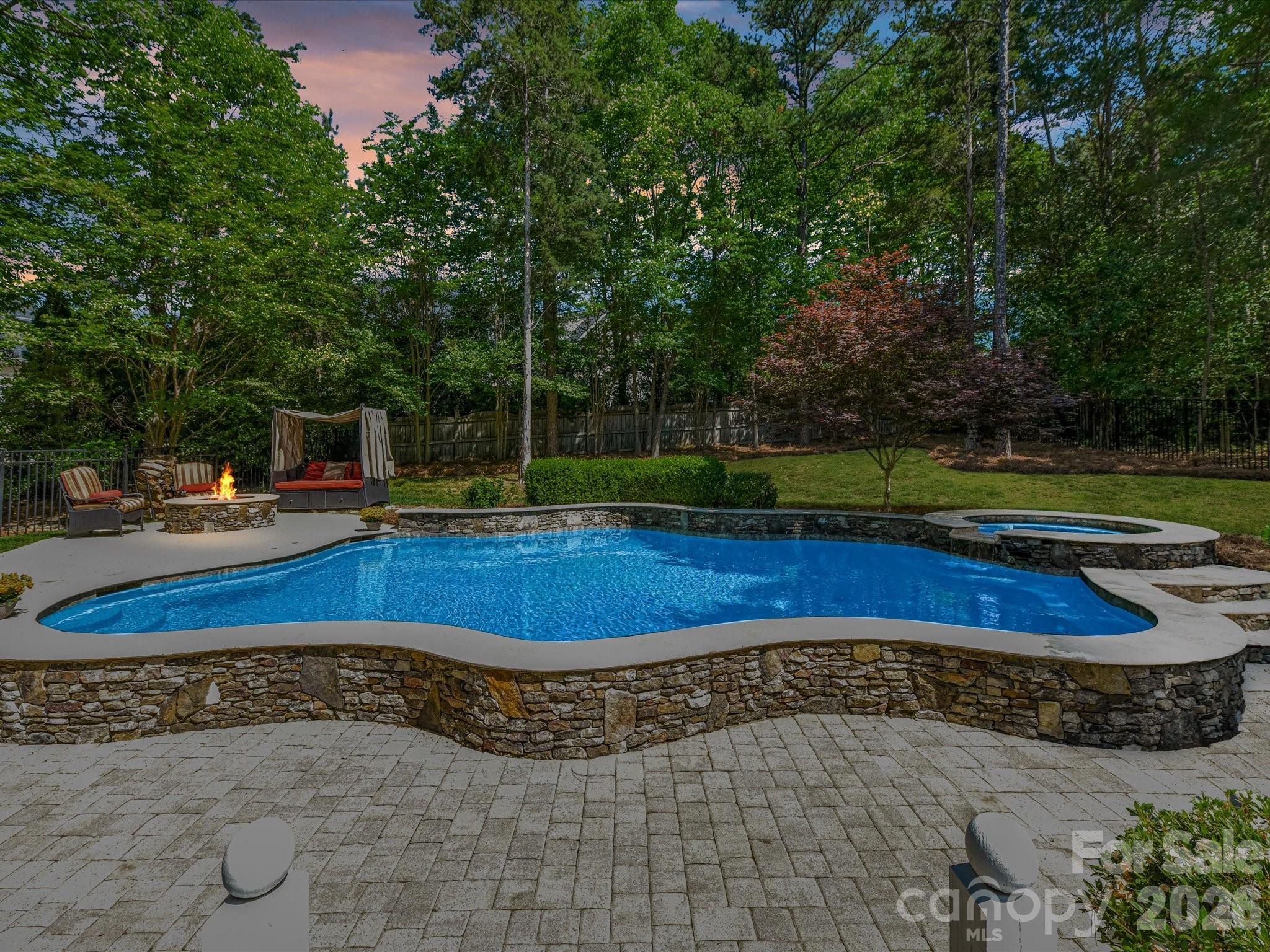 4112 Blaydes Court