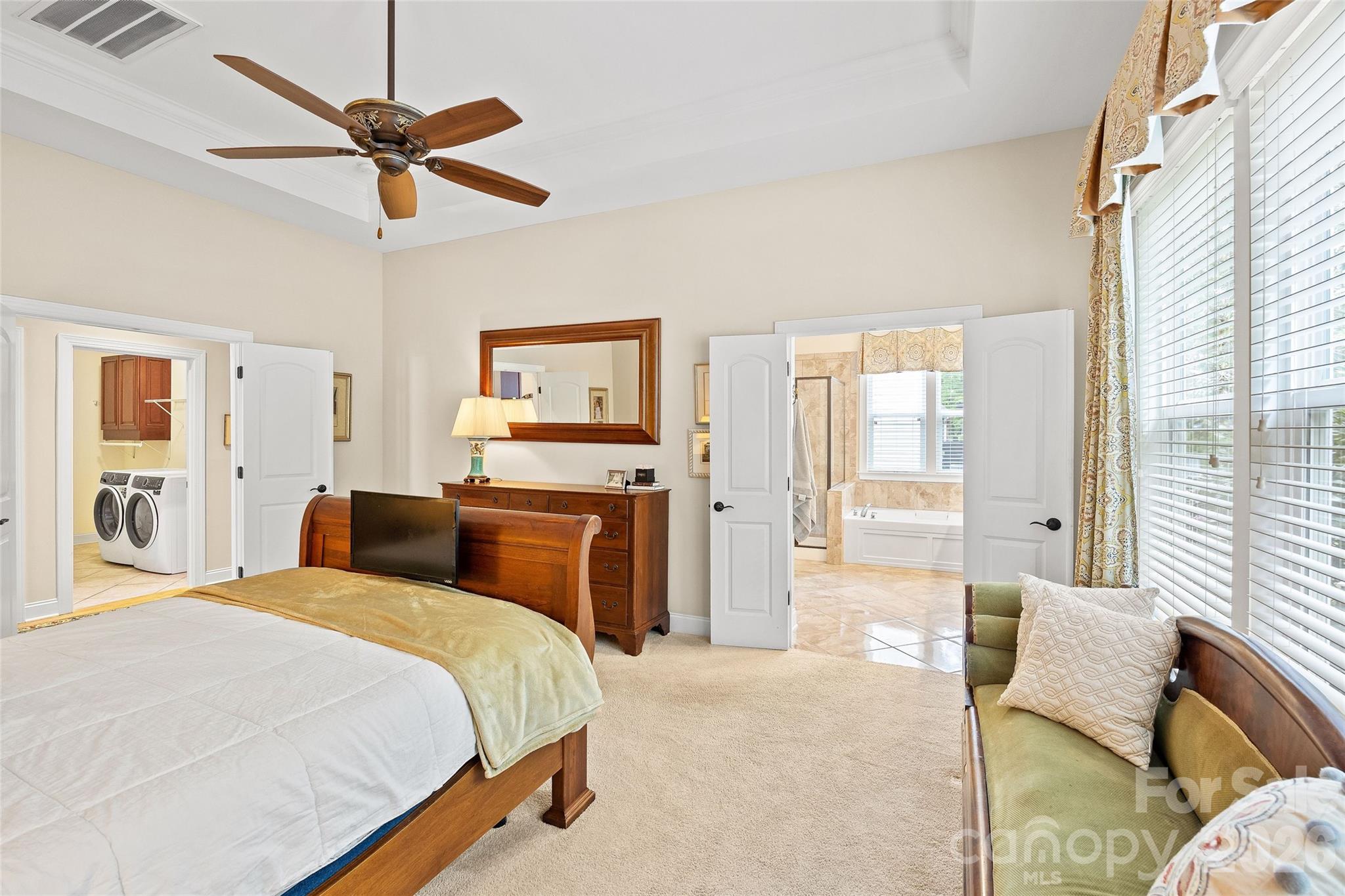 2519 Logan Caroline Lane
