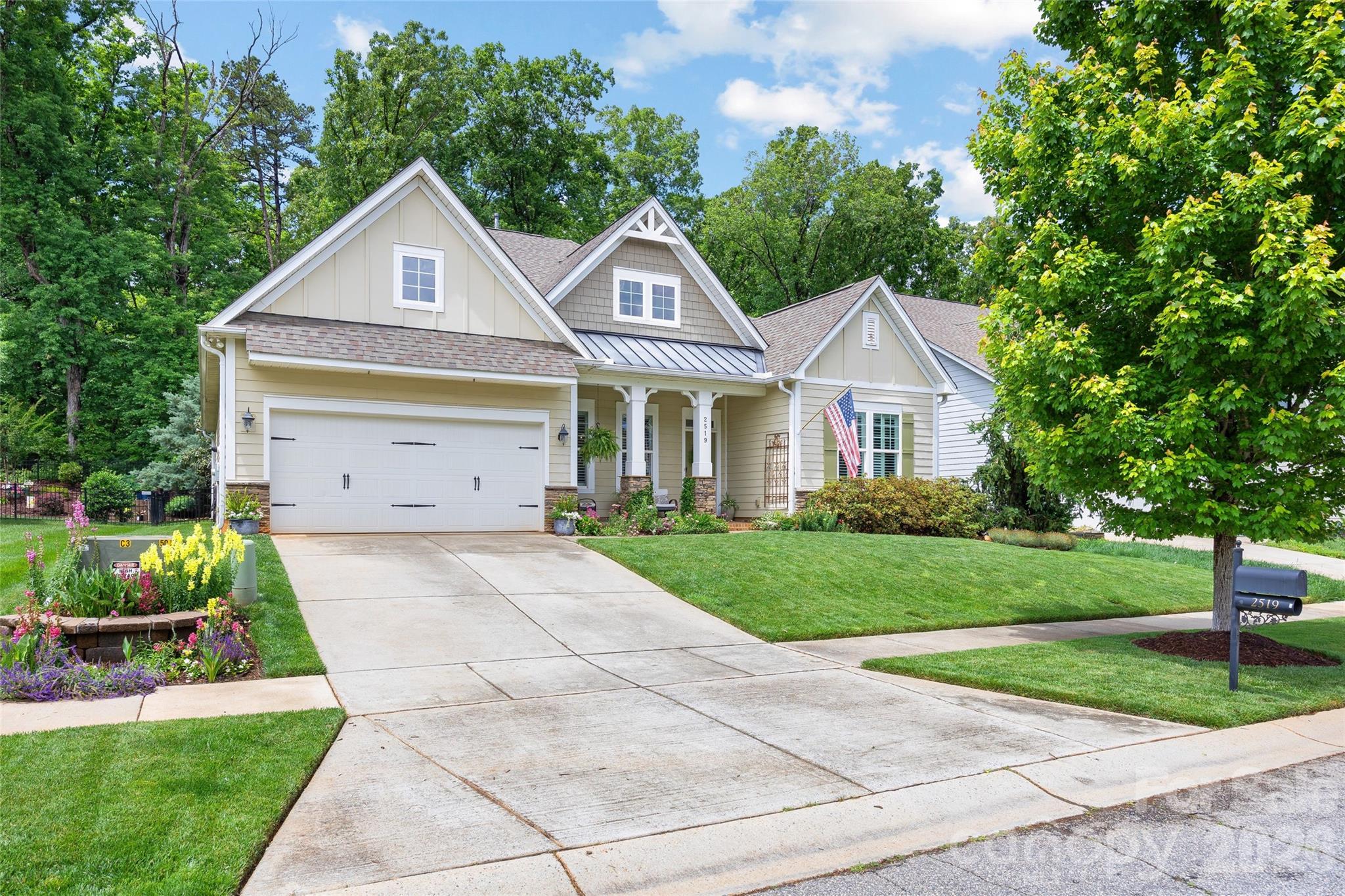 2519 Logan Caroline Lane