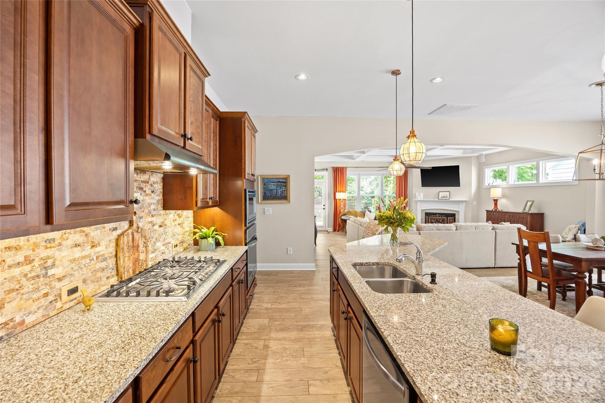 2519 Logan Caroline Lane