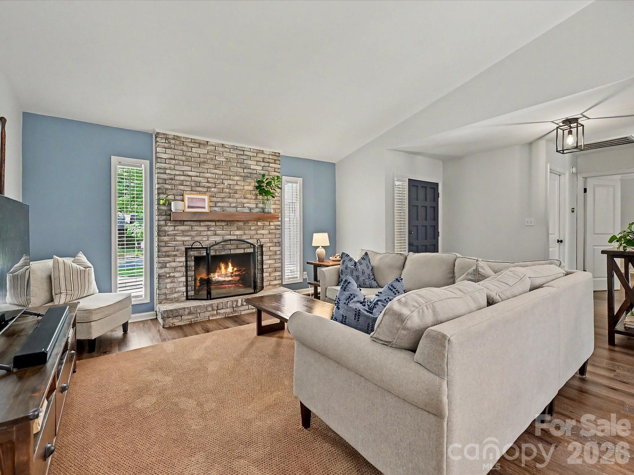 1130 Cameo Court
