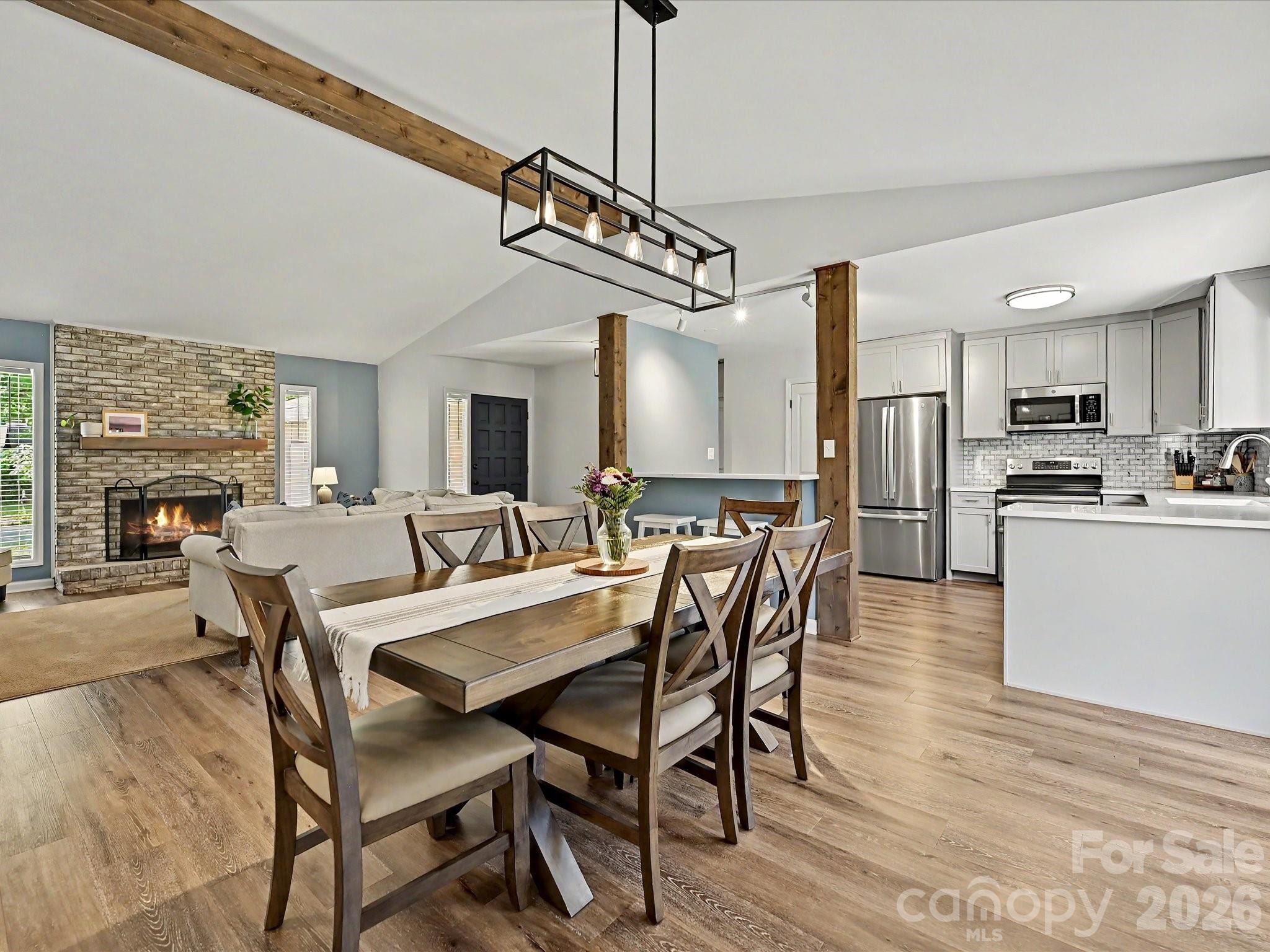 1130 Cameo Court