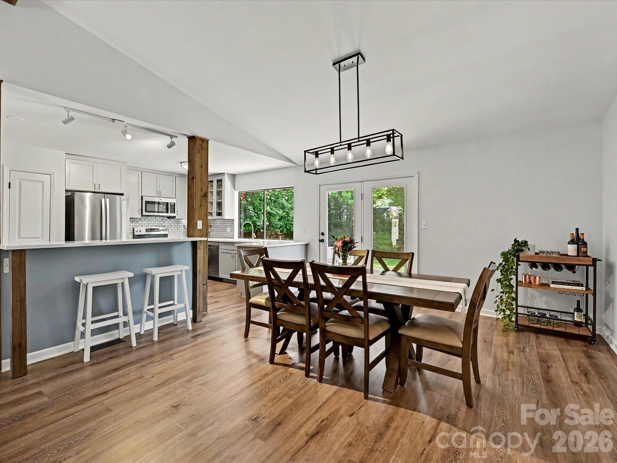1130 Cameo Court