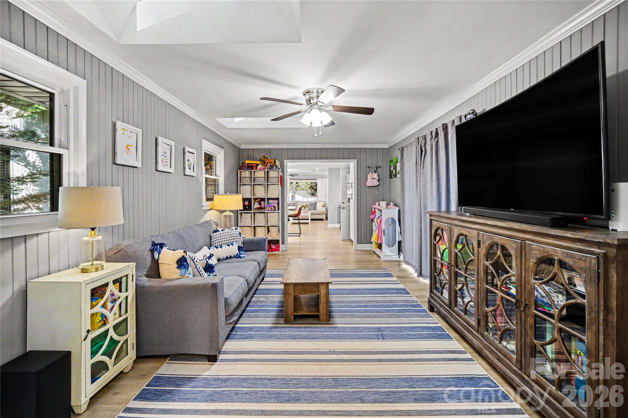 254 Lucky Drive NW