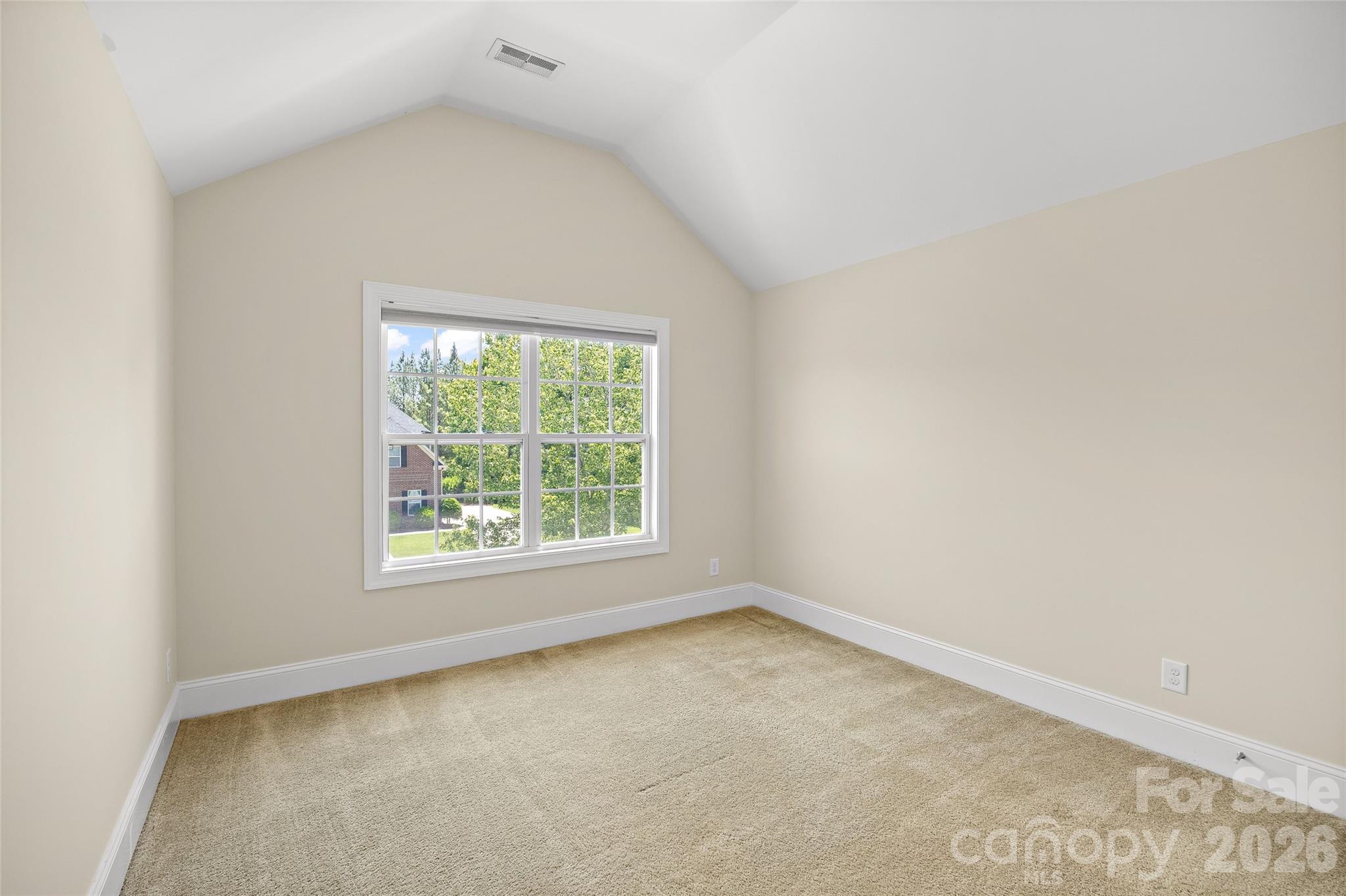5104 Rhett Court
