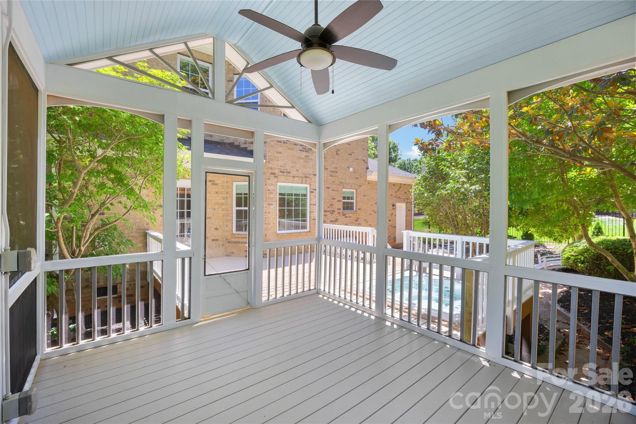 5104 Rhett Court