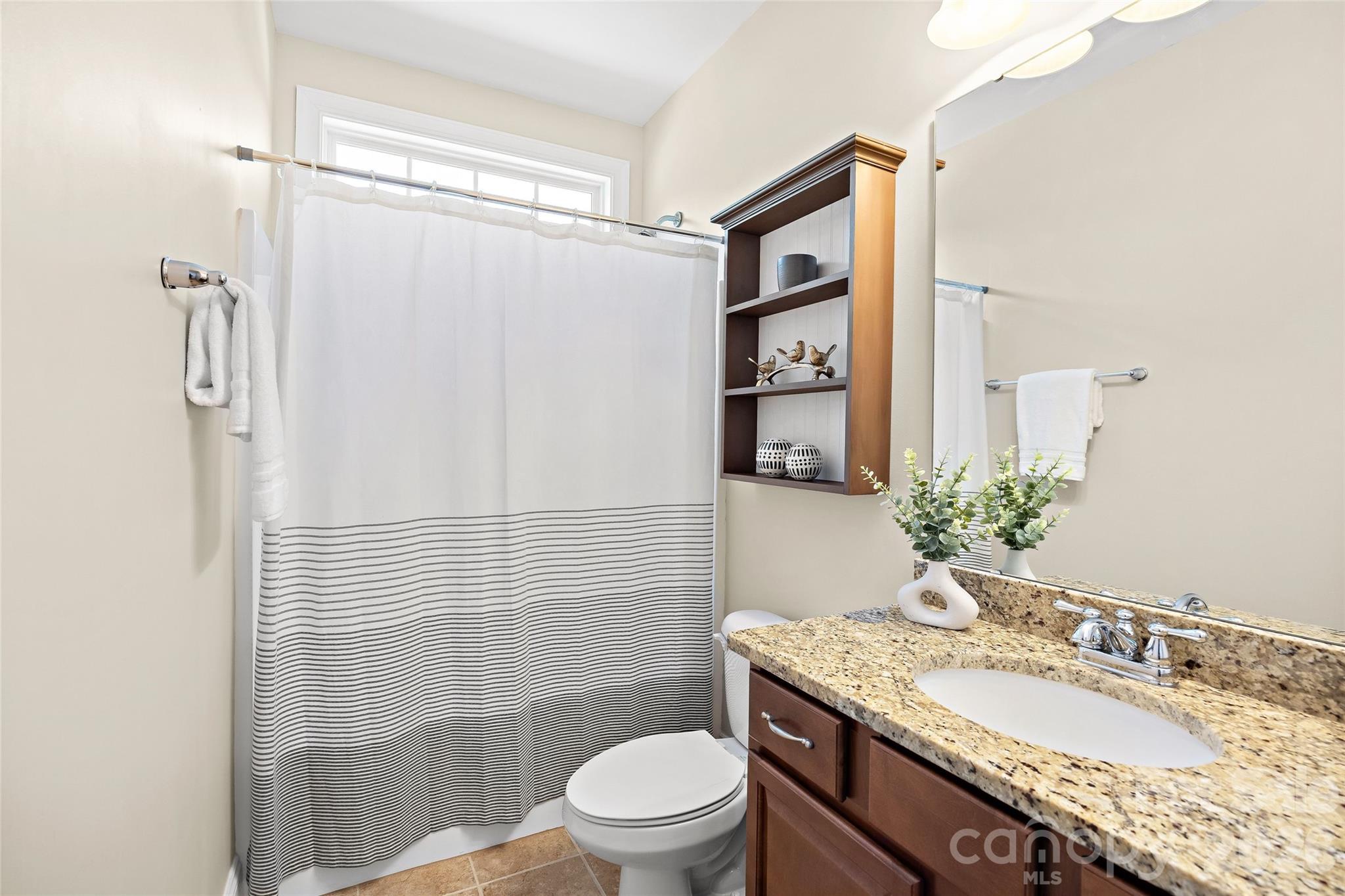 5104 Rhett Court