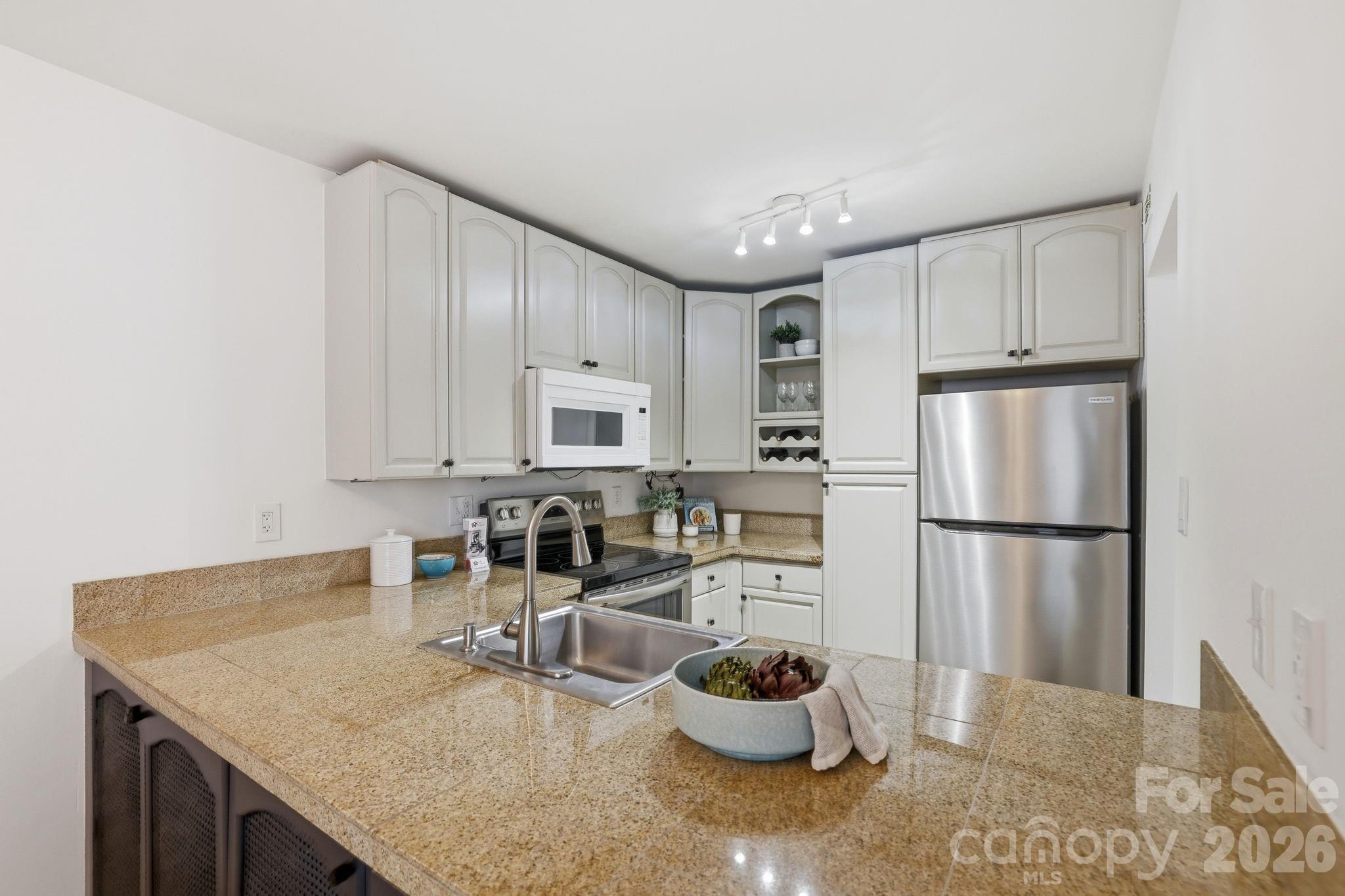 1616 Flynwood Drive Unit: F