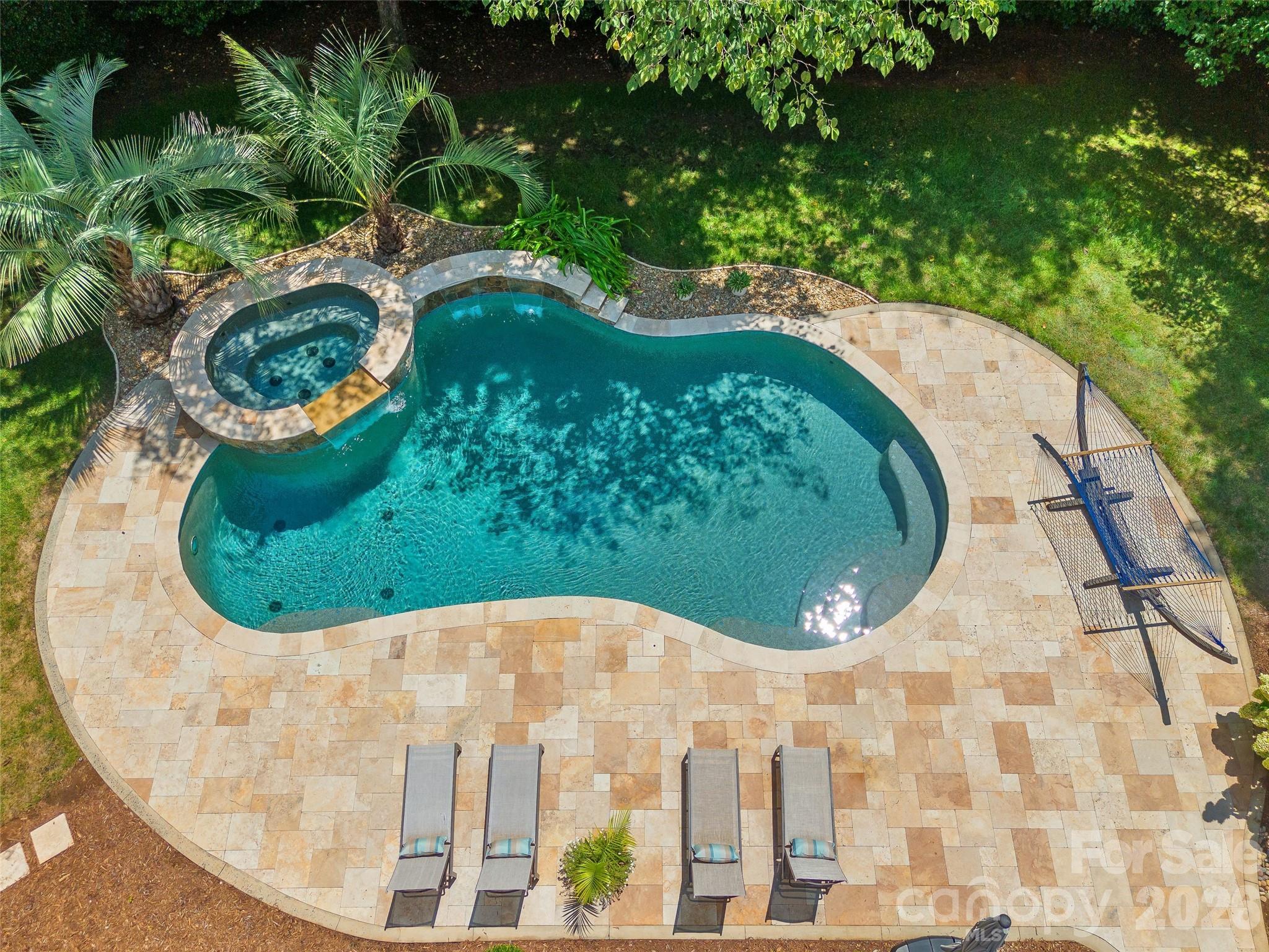 4533 Noras Path Road