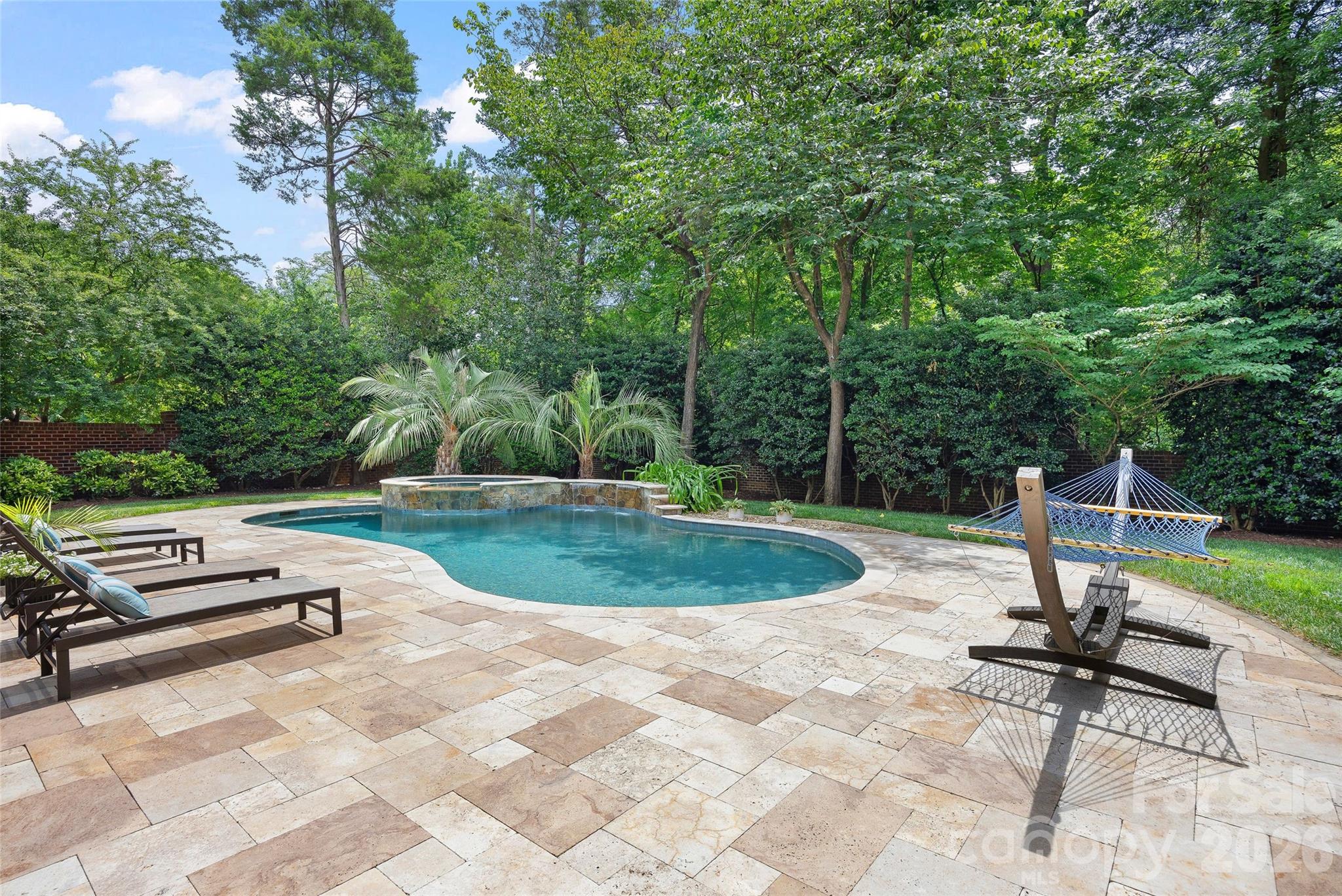 4533 Noras Path Road
