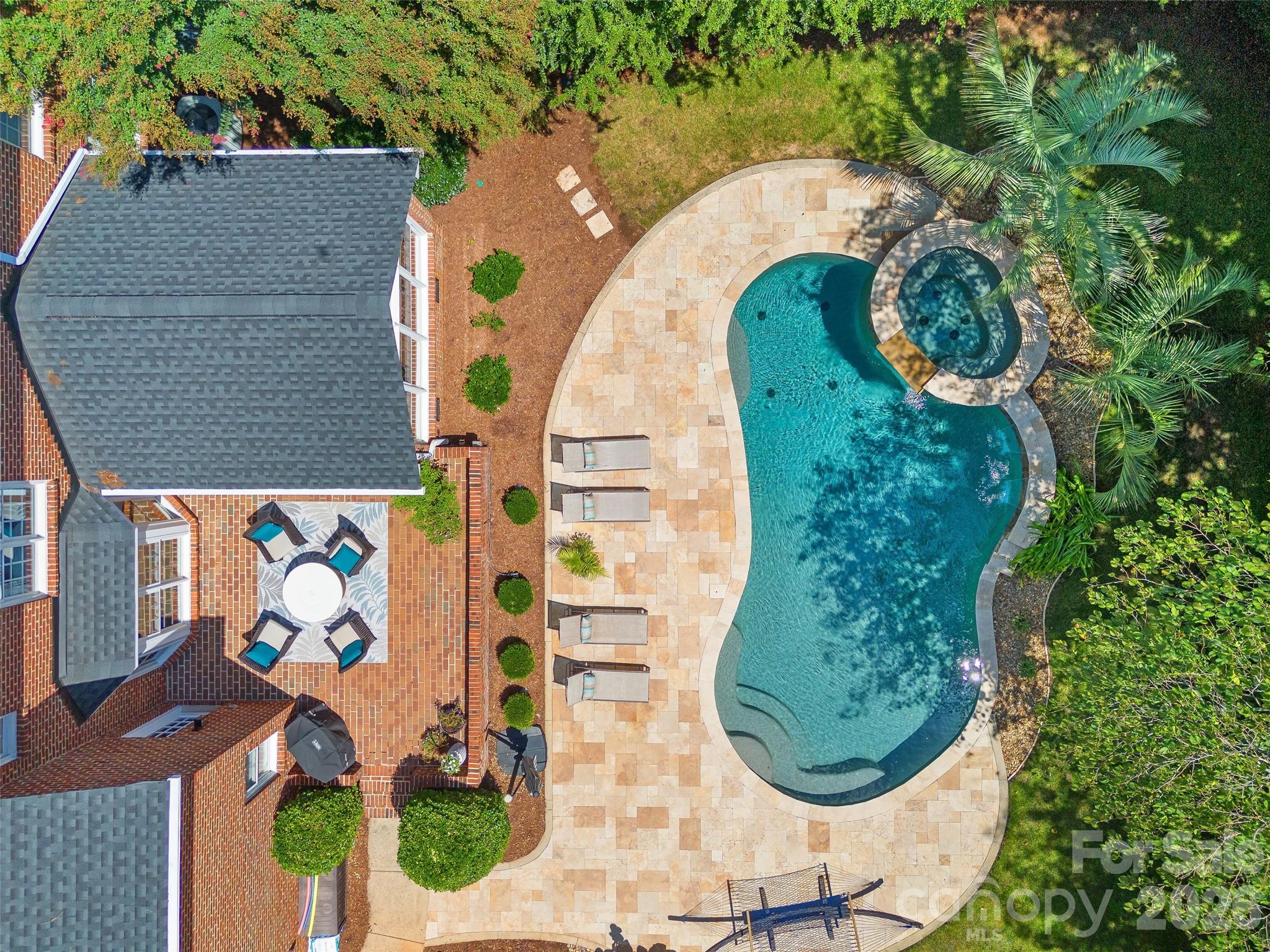 4533 Noras Path Road