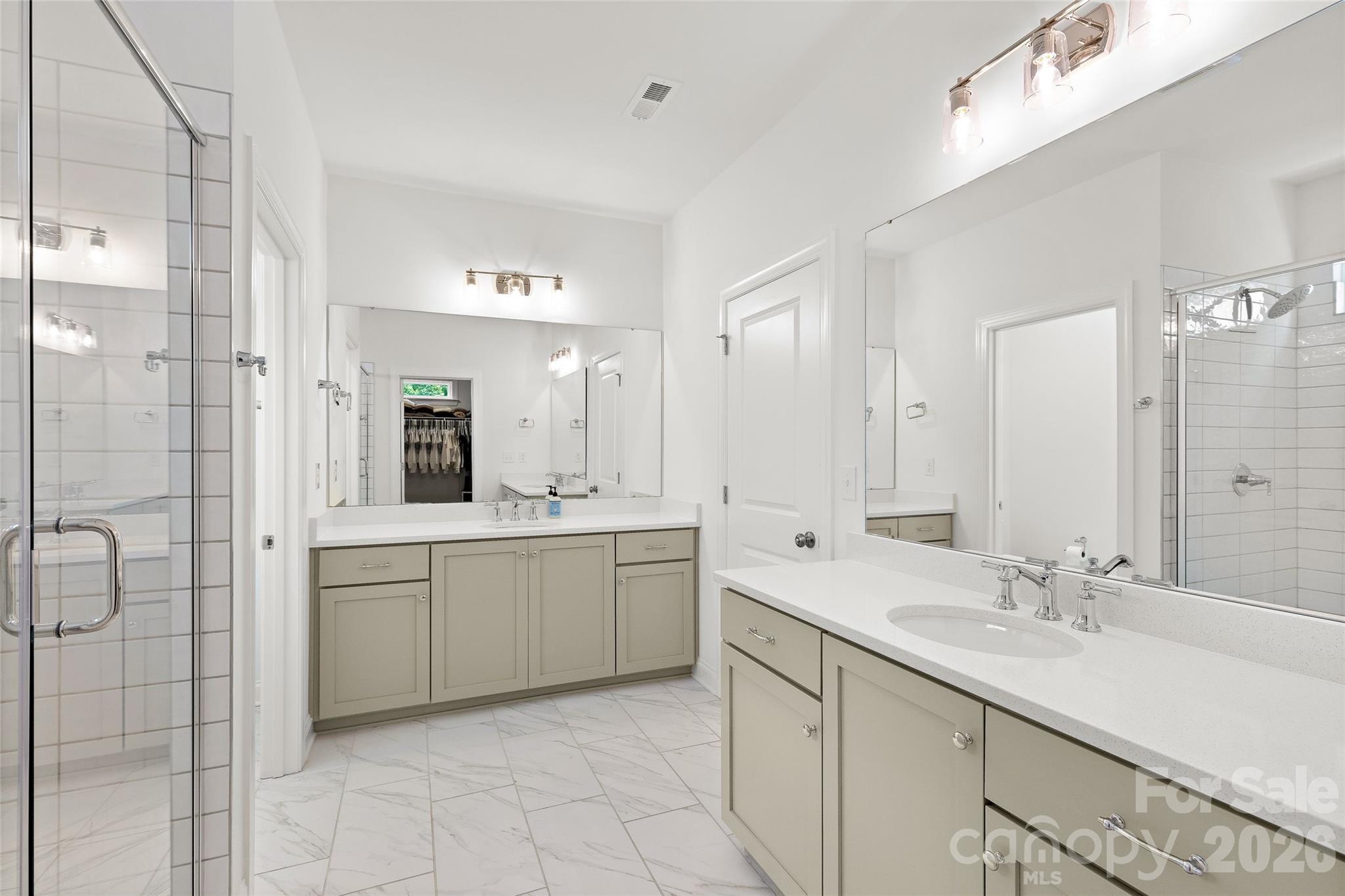 6023 Corbin Woods Court
