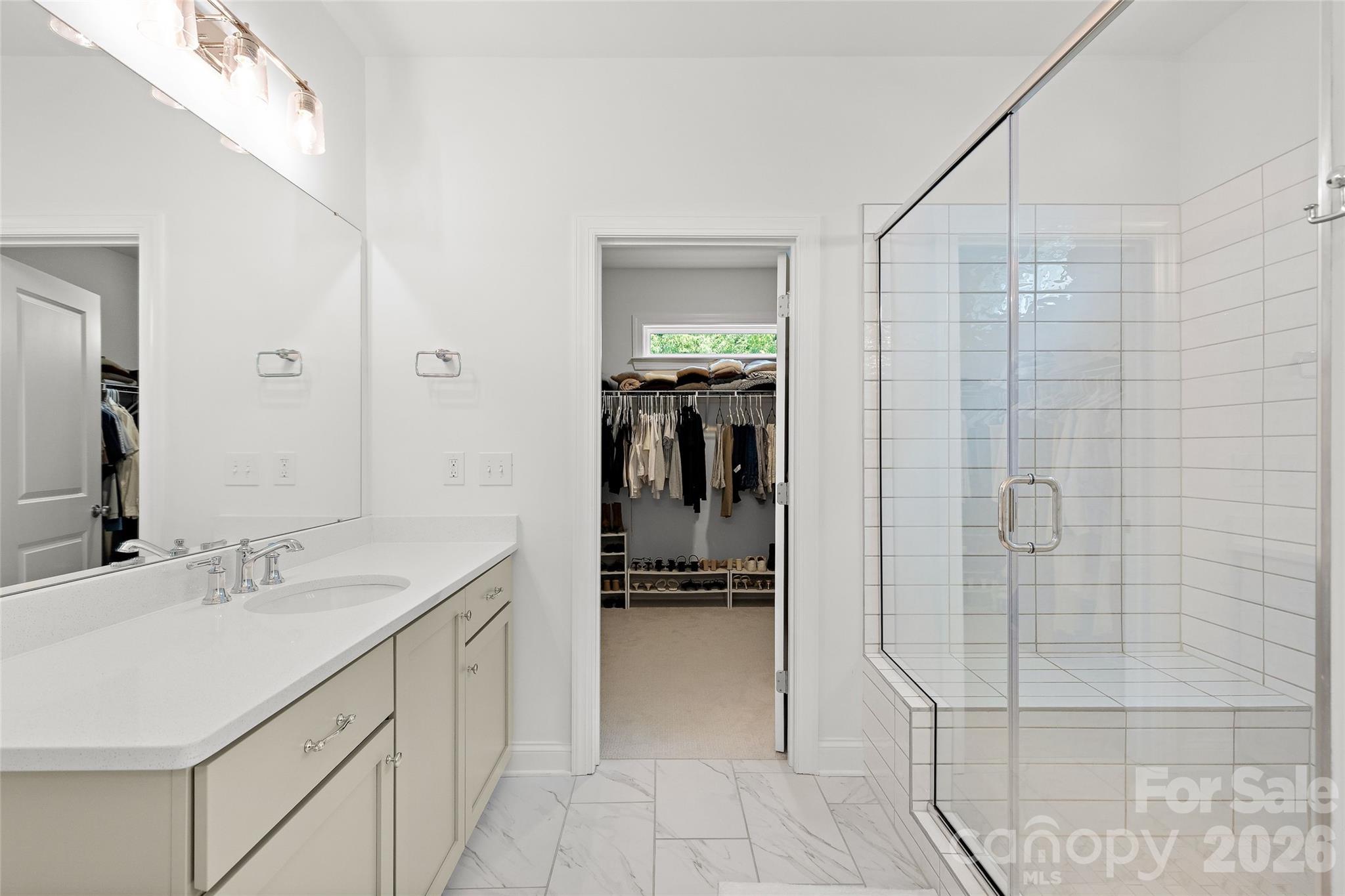 6023 Corbin Woods Court