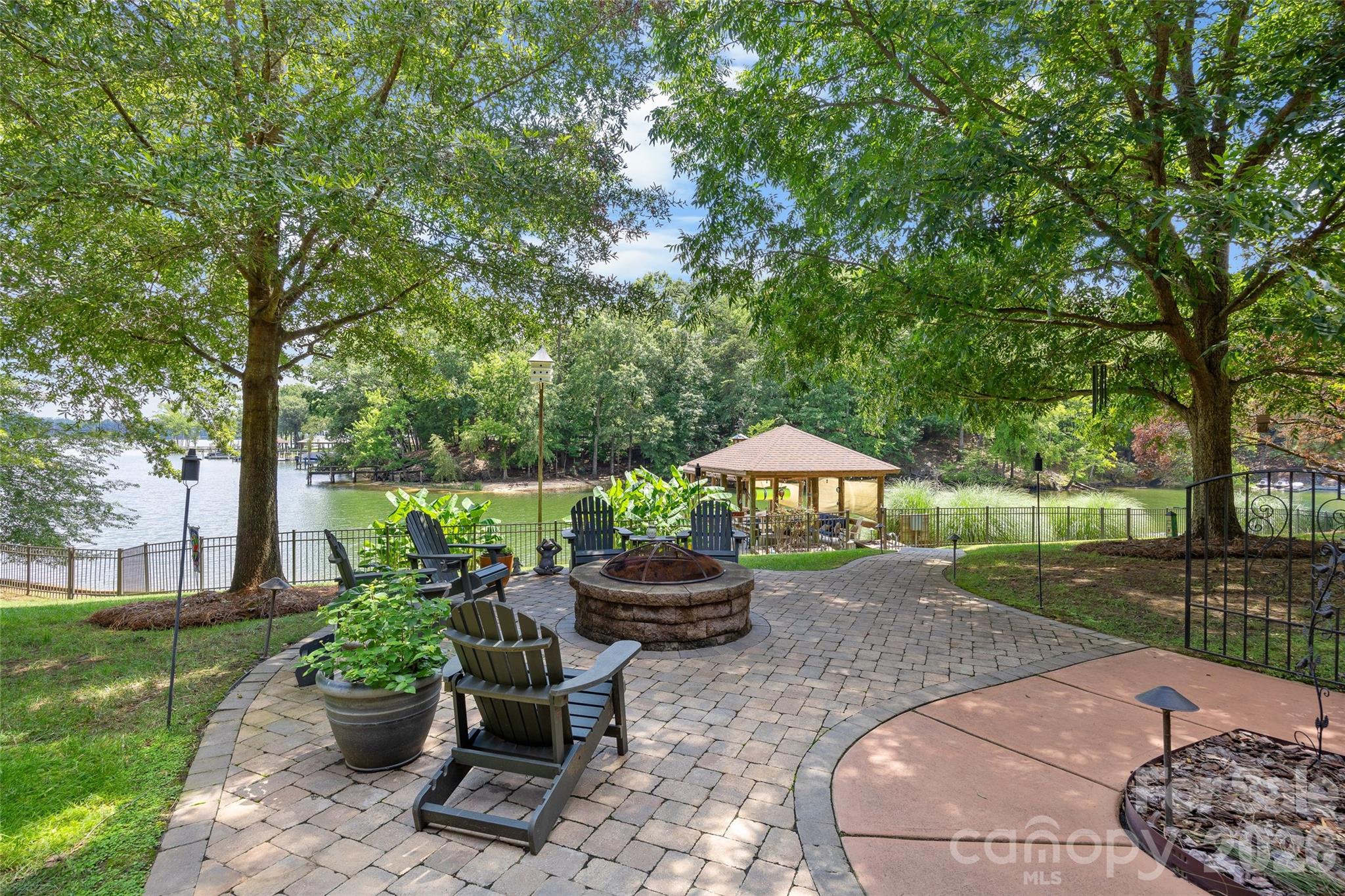 5301 Masons Ferry Road
