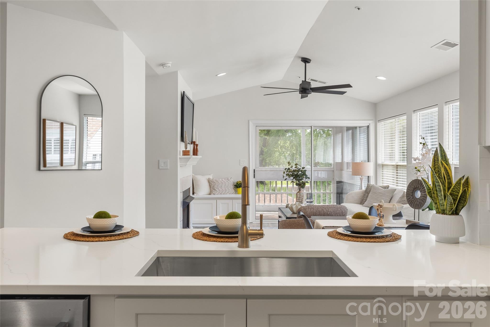 757 Southwest Drive Unit: 8
