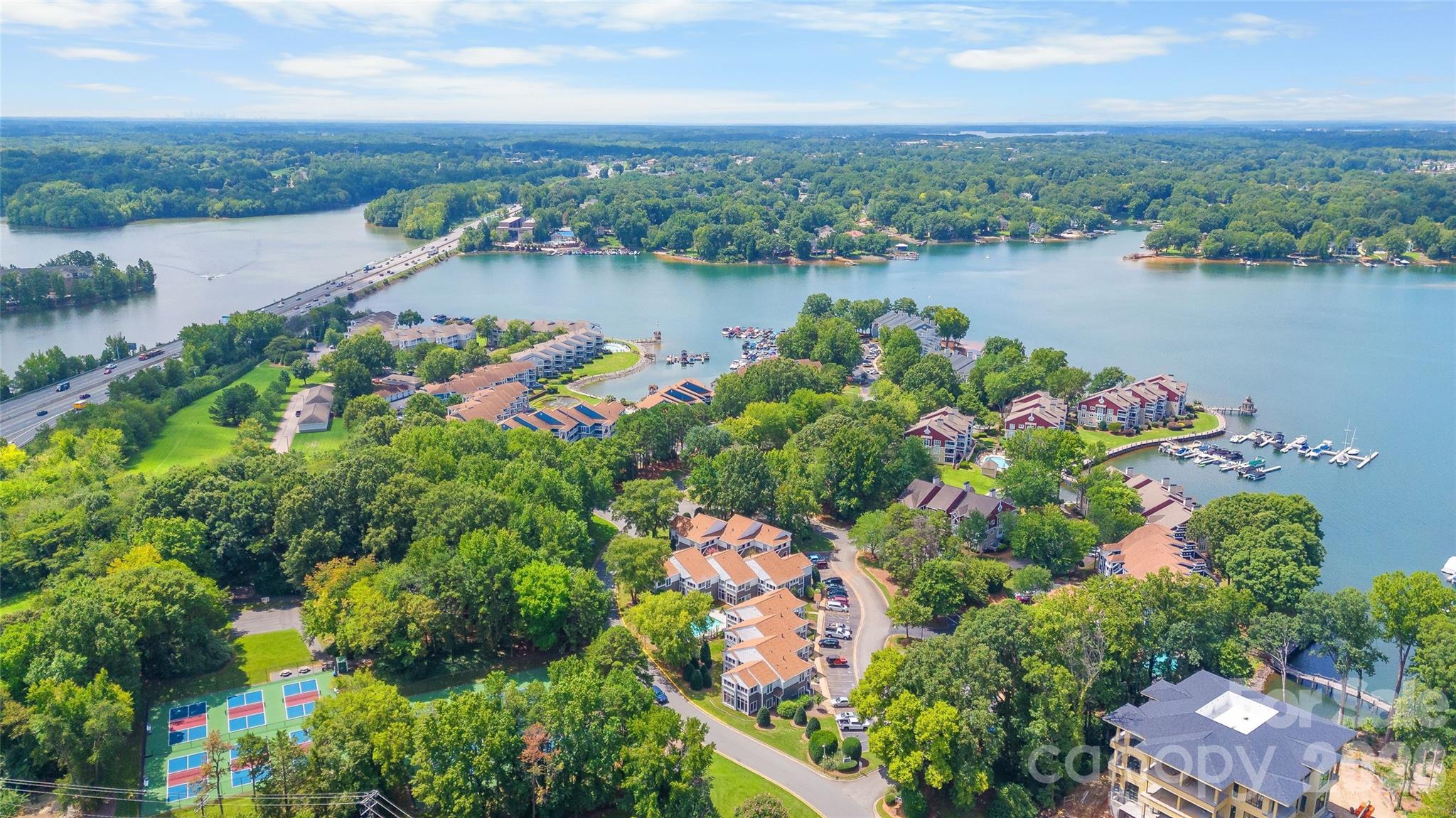 757 Southwest Drive Unit: 8