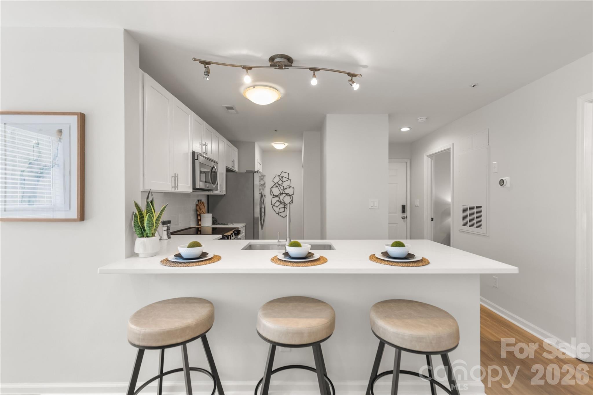 757 Southwest Drive Unit: 8