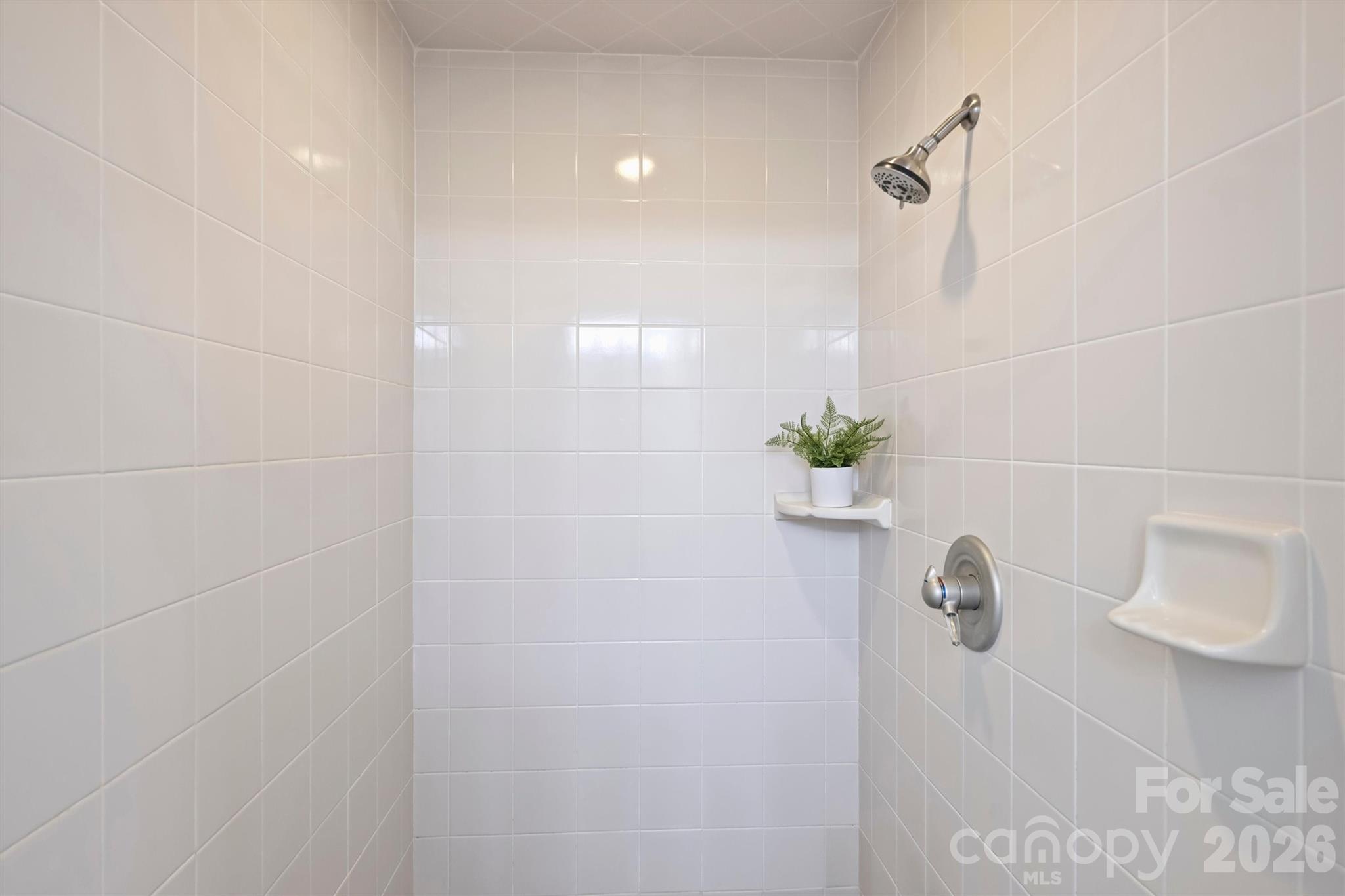 315 Arlington Avenue Unit: 504