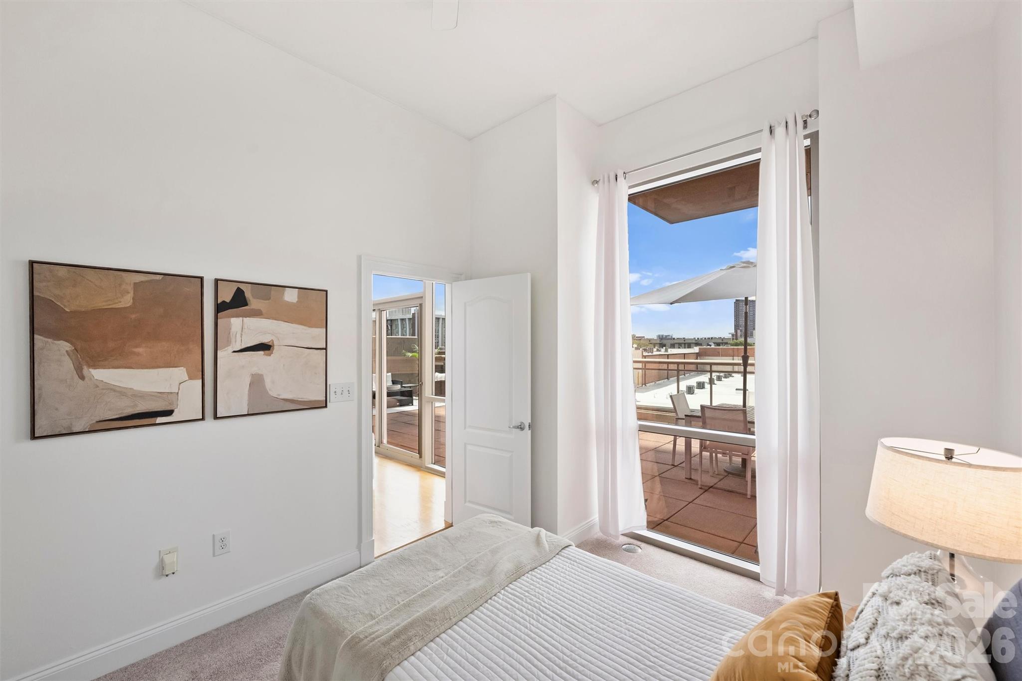 315 Arlington Avenue Unit: 504