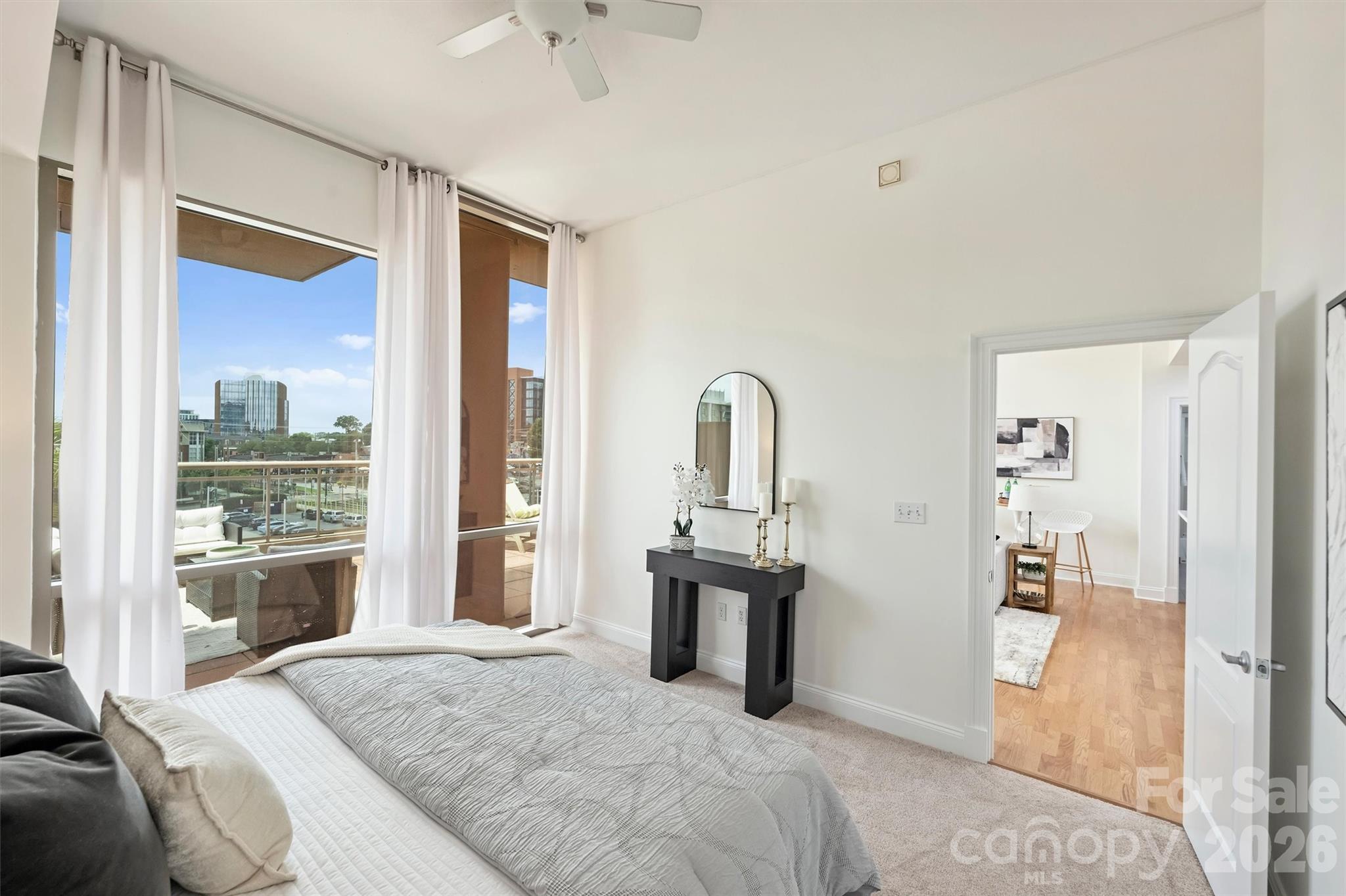 315 Arlington Avenue Unit: 504
