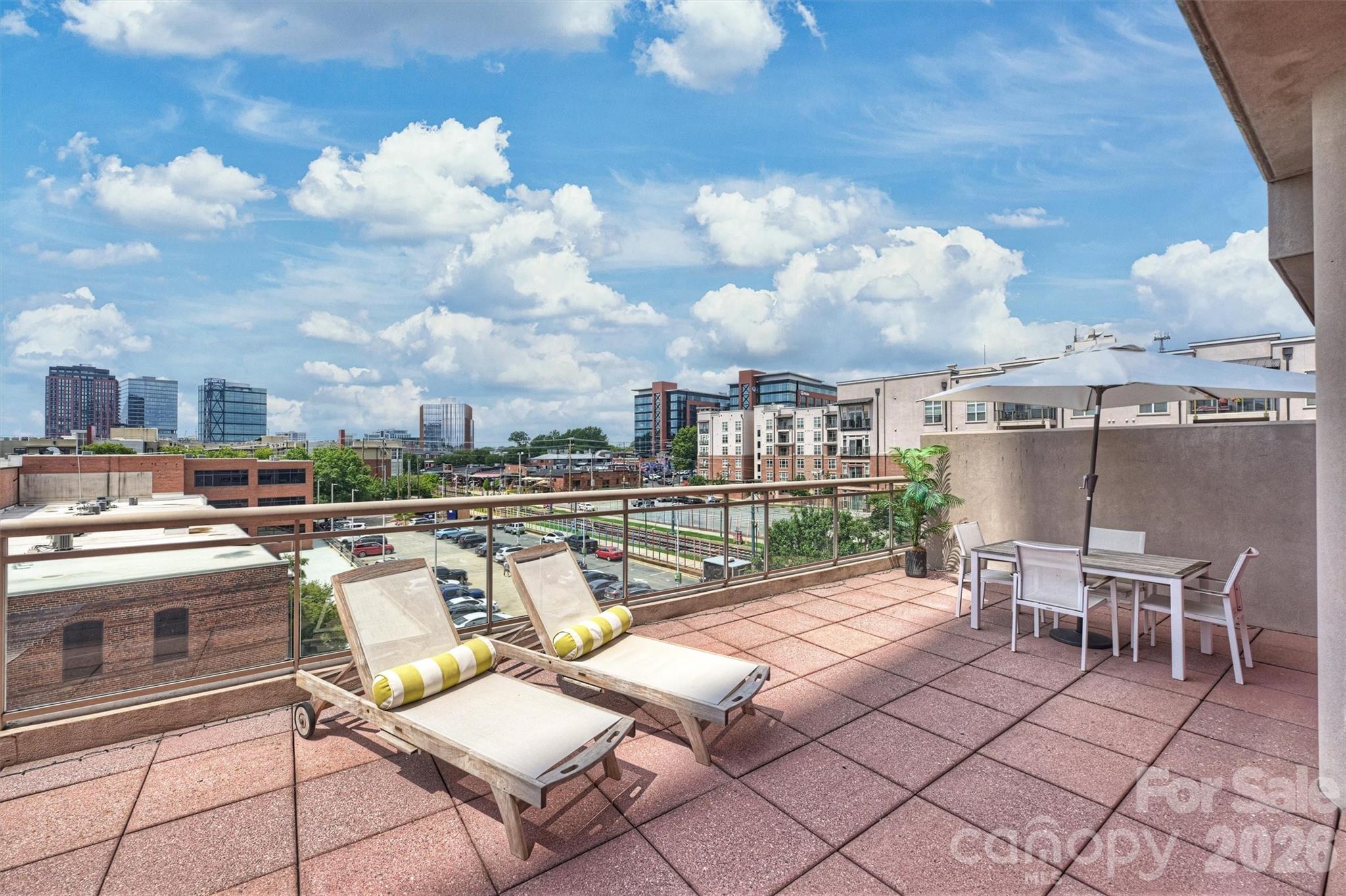 315 Arlington Avenue Unit: 504