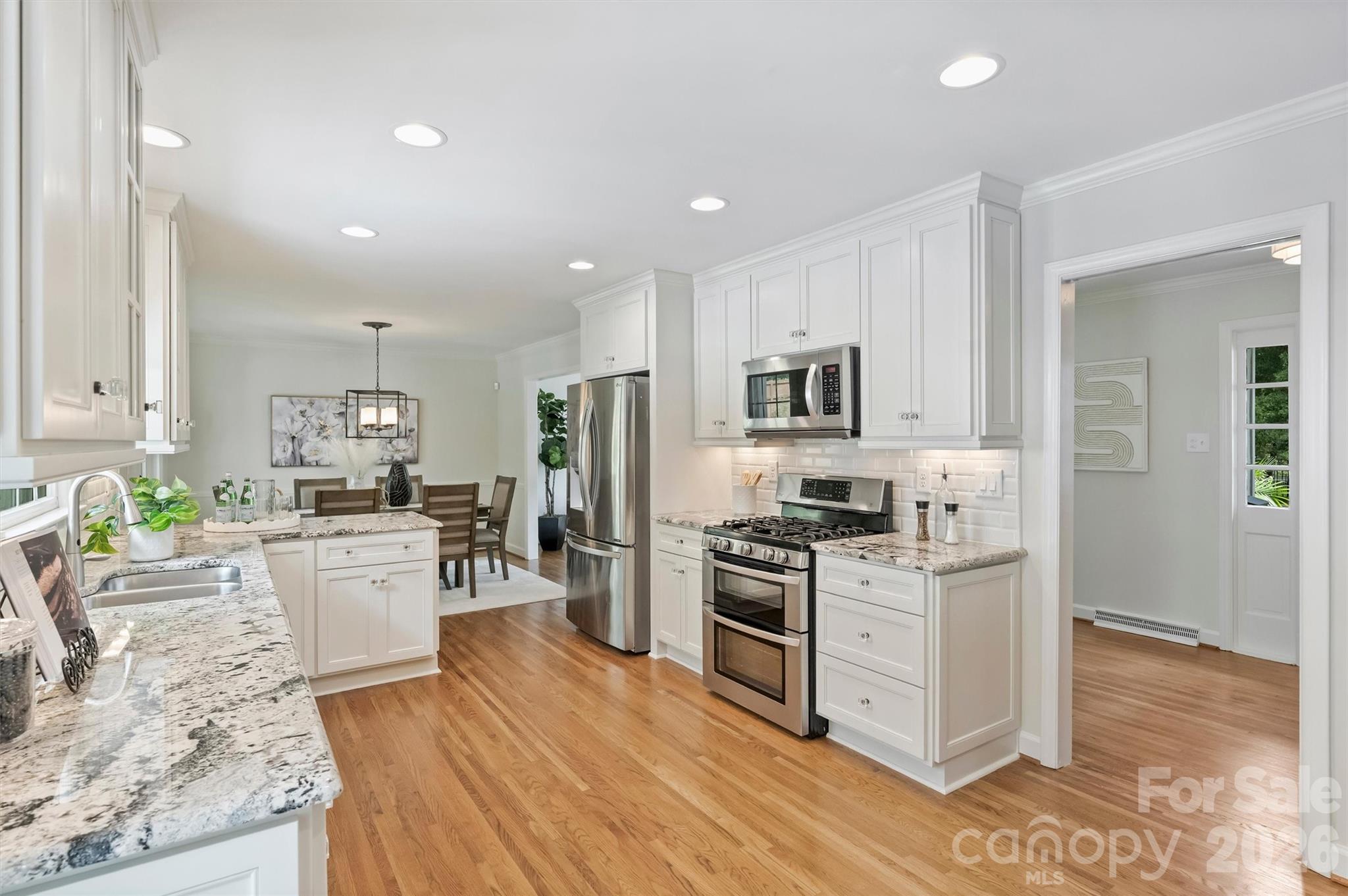 3120 Sunnybrook Drive