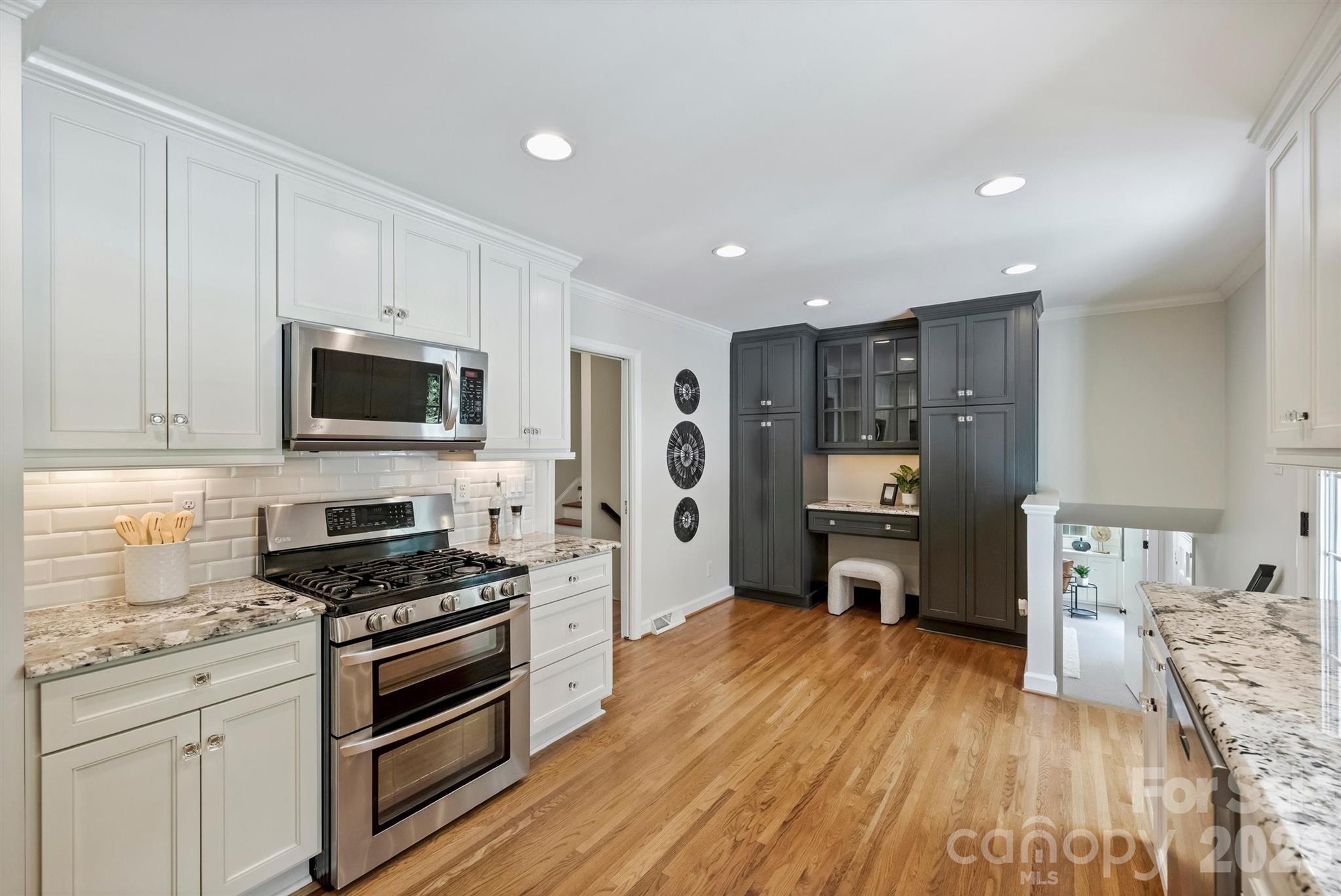 3120 Sunnybrook Drive