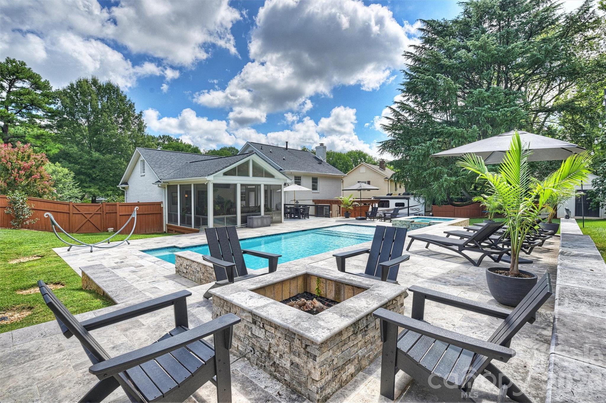 3120 Sunnybrook Drive