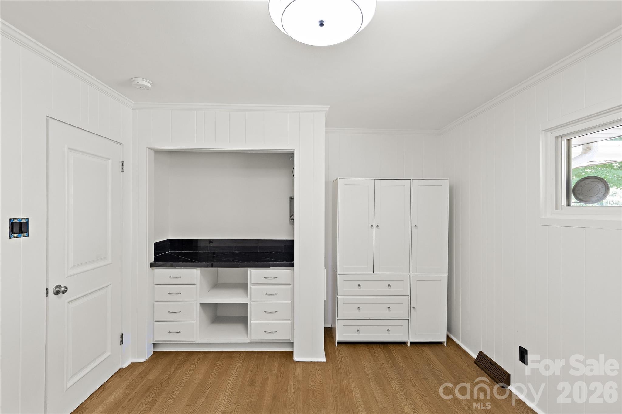 1222 Burtonwood Circle