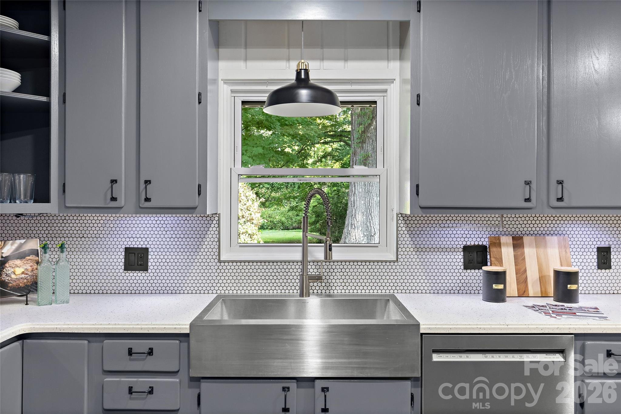 1222 Burtonwood Circle