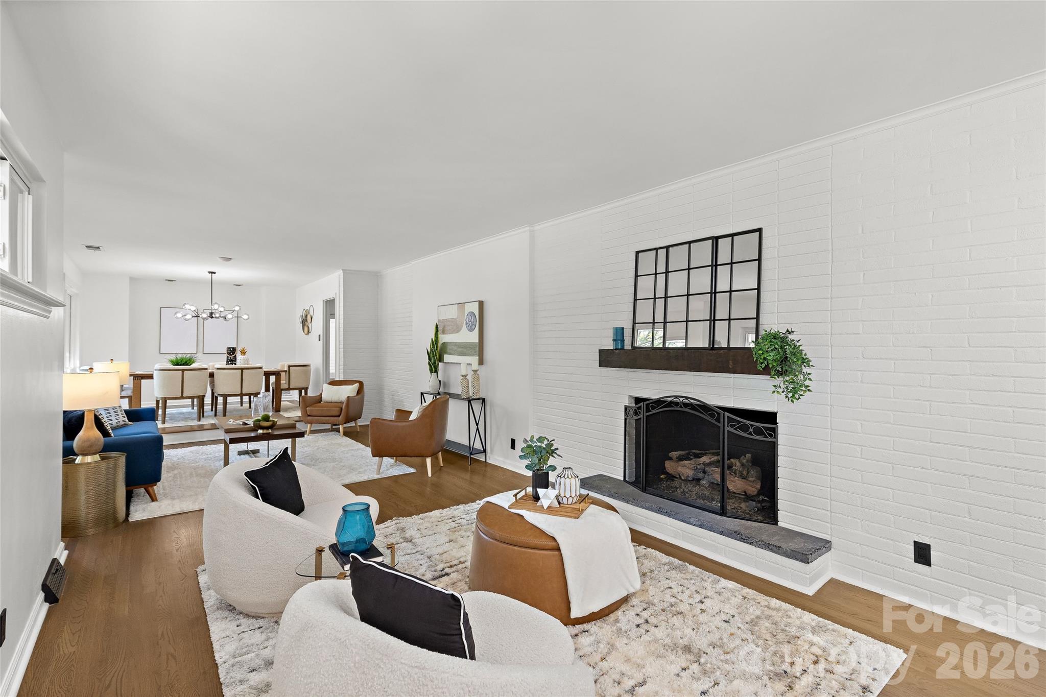 1222 Burtonwood Circle