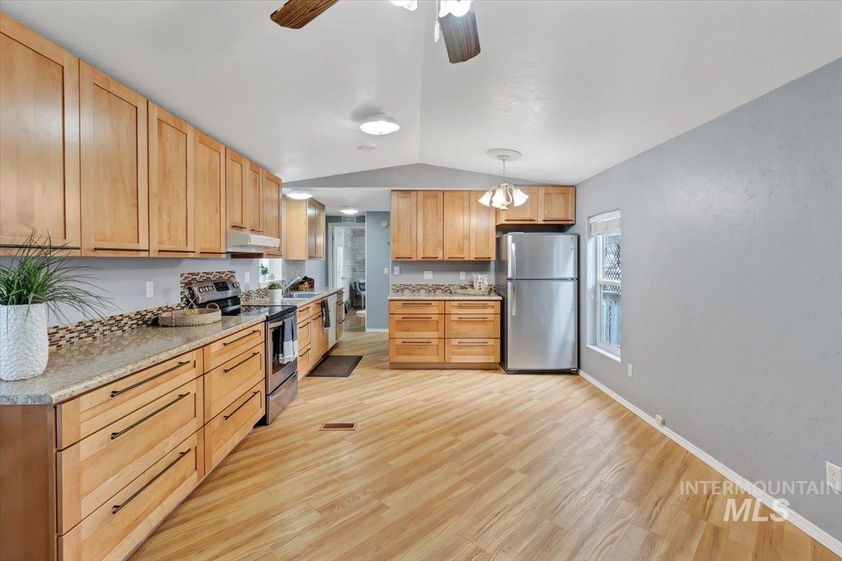 1508 E Main Street # 40