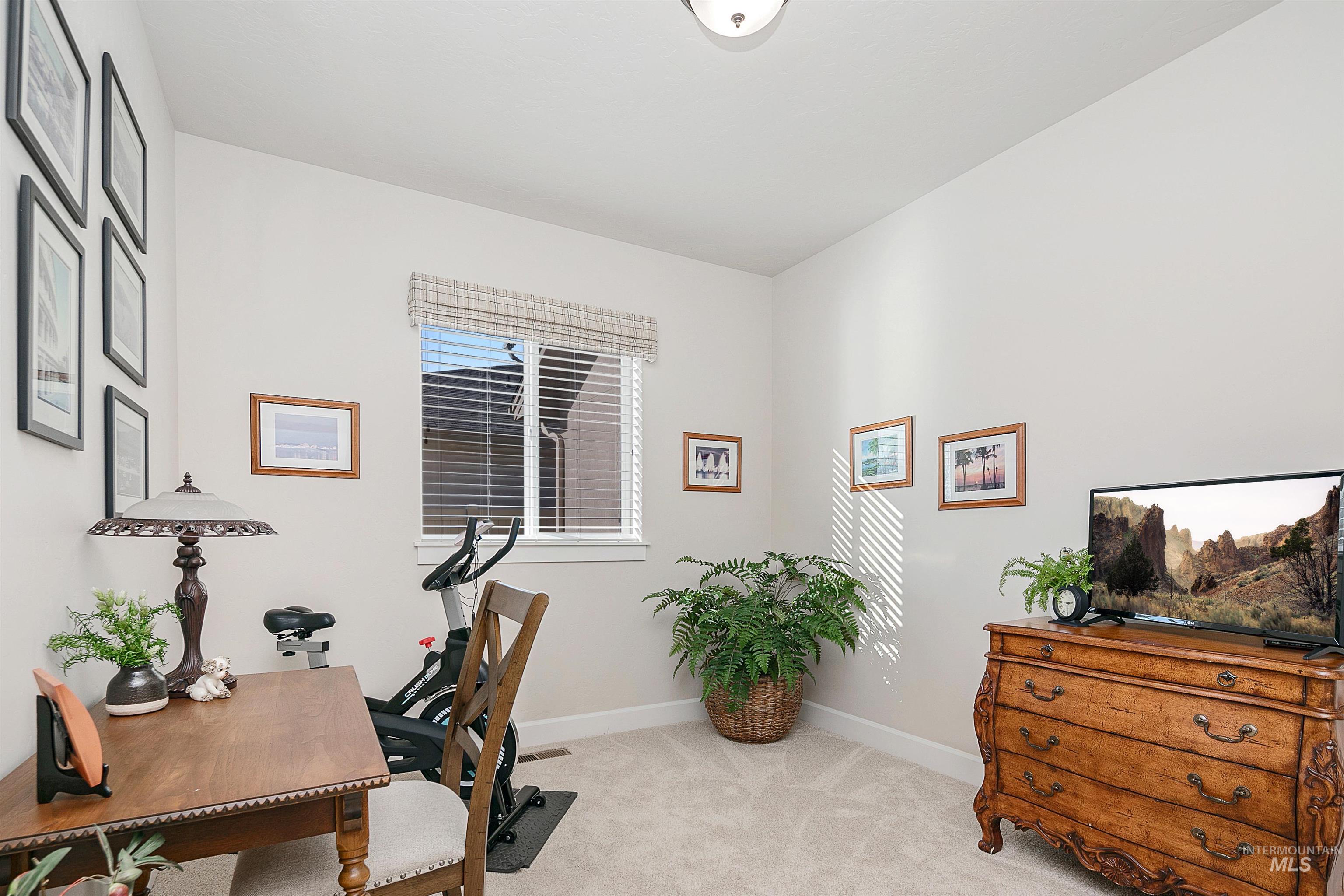 10061 W Golden Rain Street