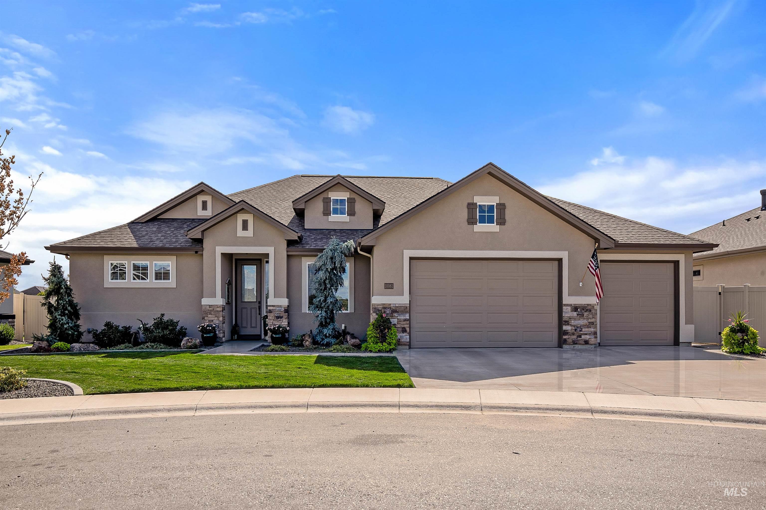 10061 W Golden Rain Street