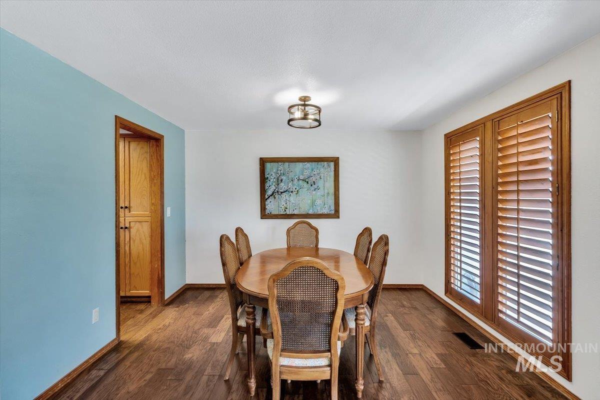 11056 W Highmont Drive