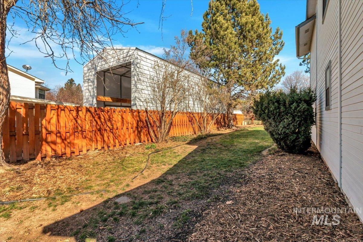 11056 W Highmont Drive