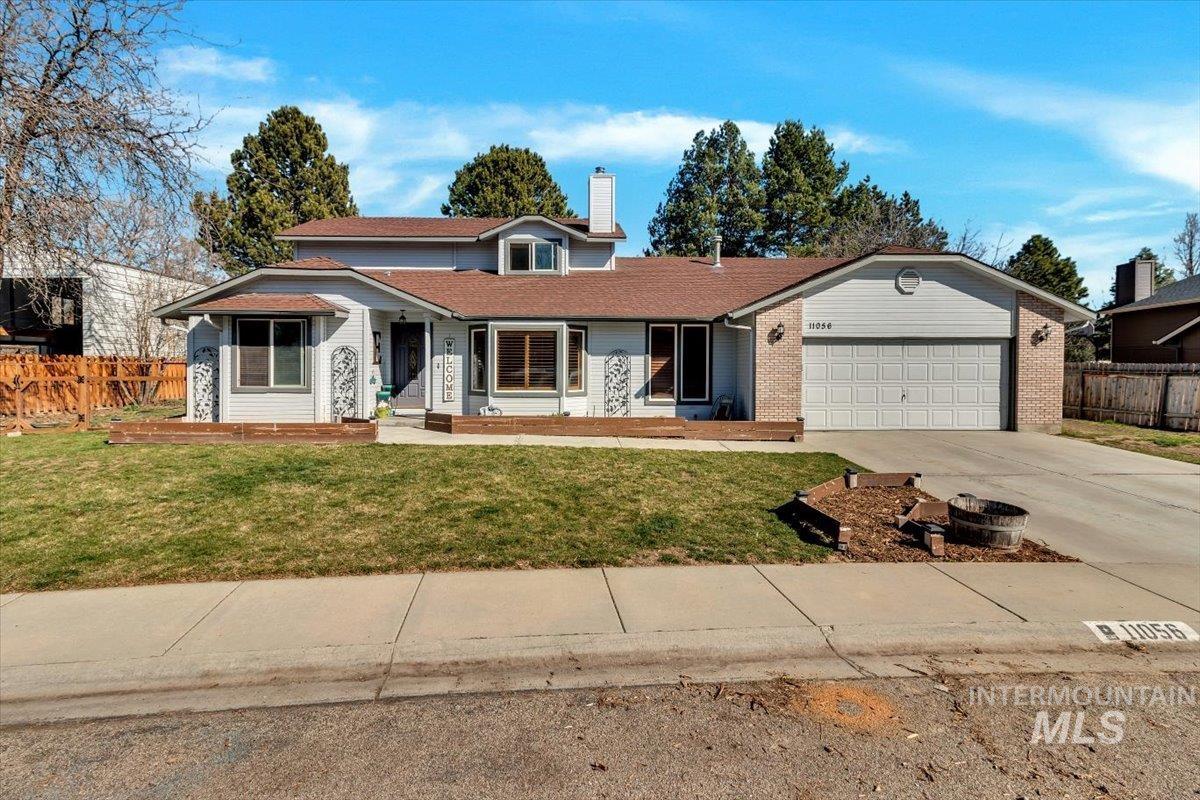 11056 W Highmont Drive