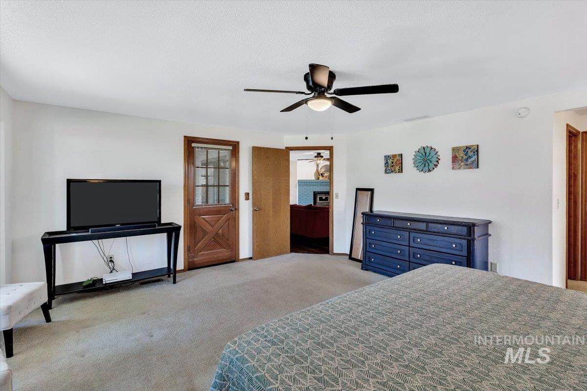 11056 W Highmont Drive